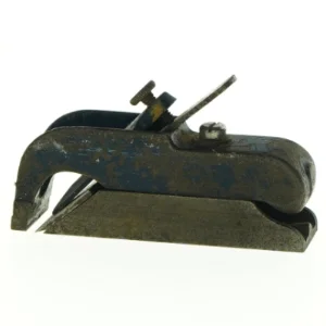 Gammel høvl i metal (str. 10 x 3 cm)