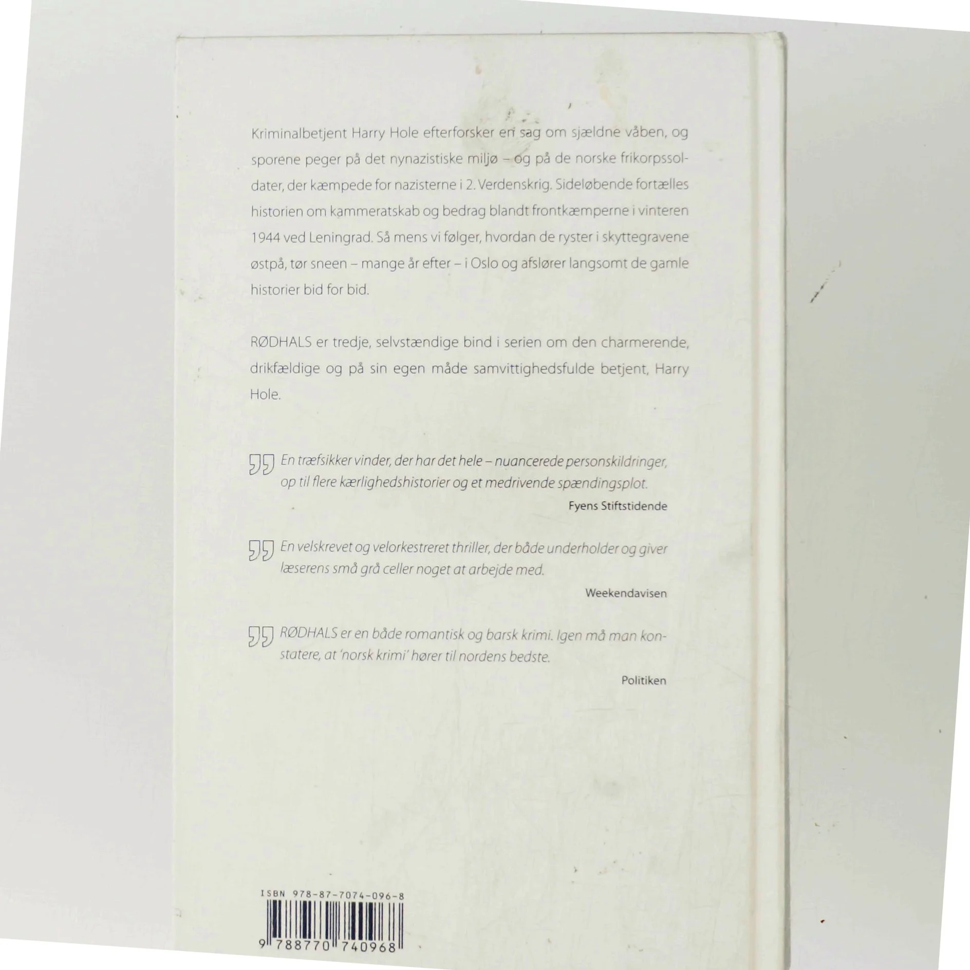 Rødhals af Jo Nesbø (Bog)