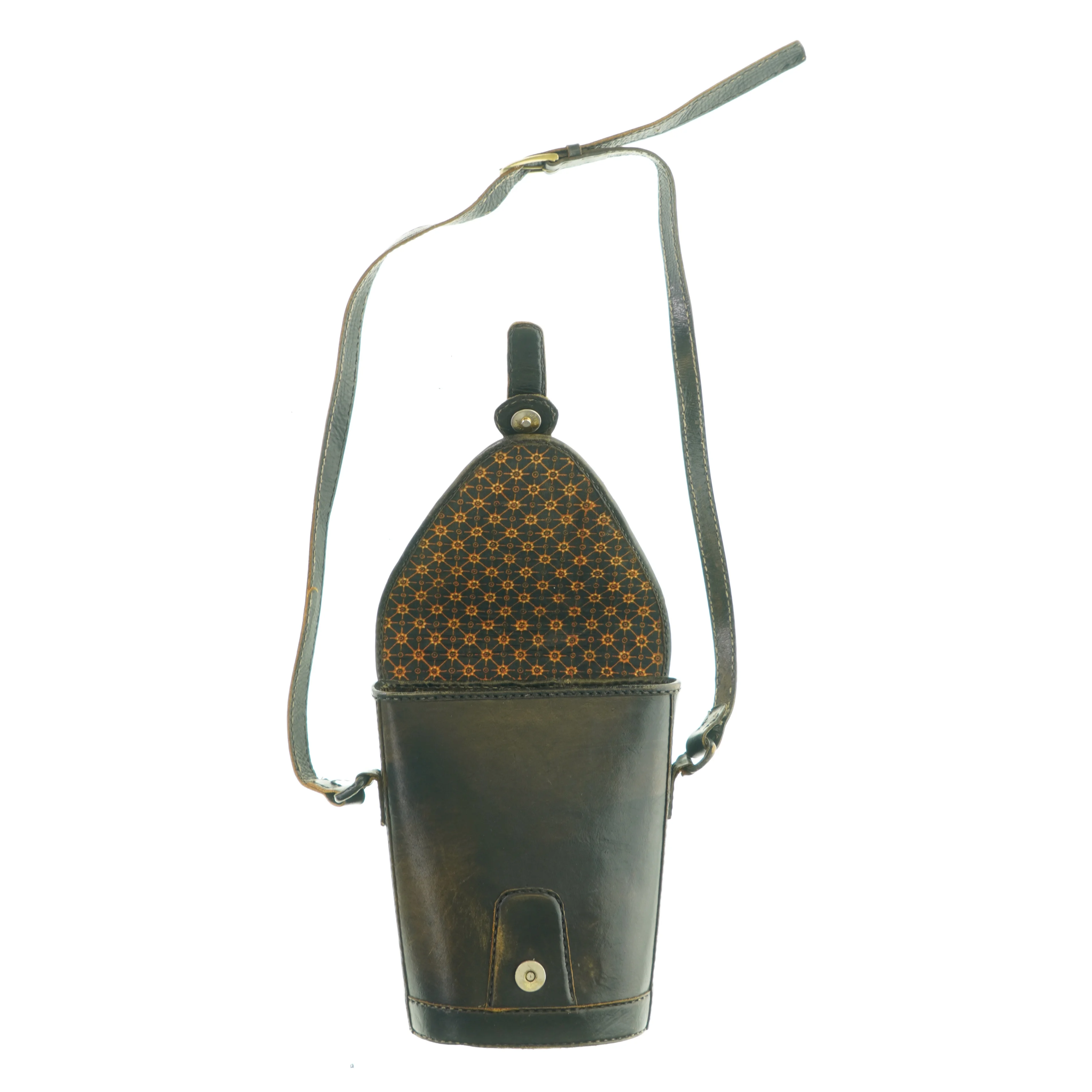 Taske med et stort rum i midten