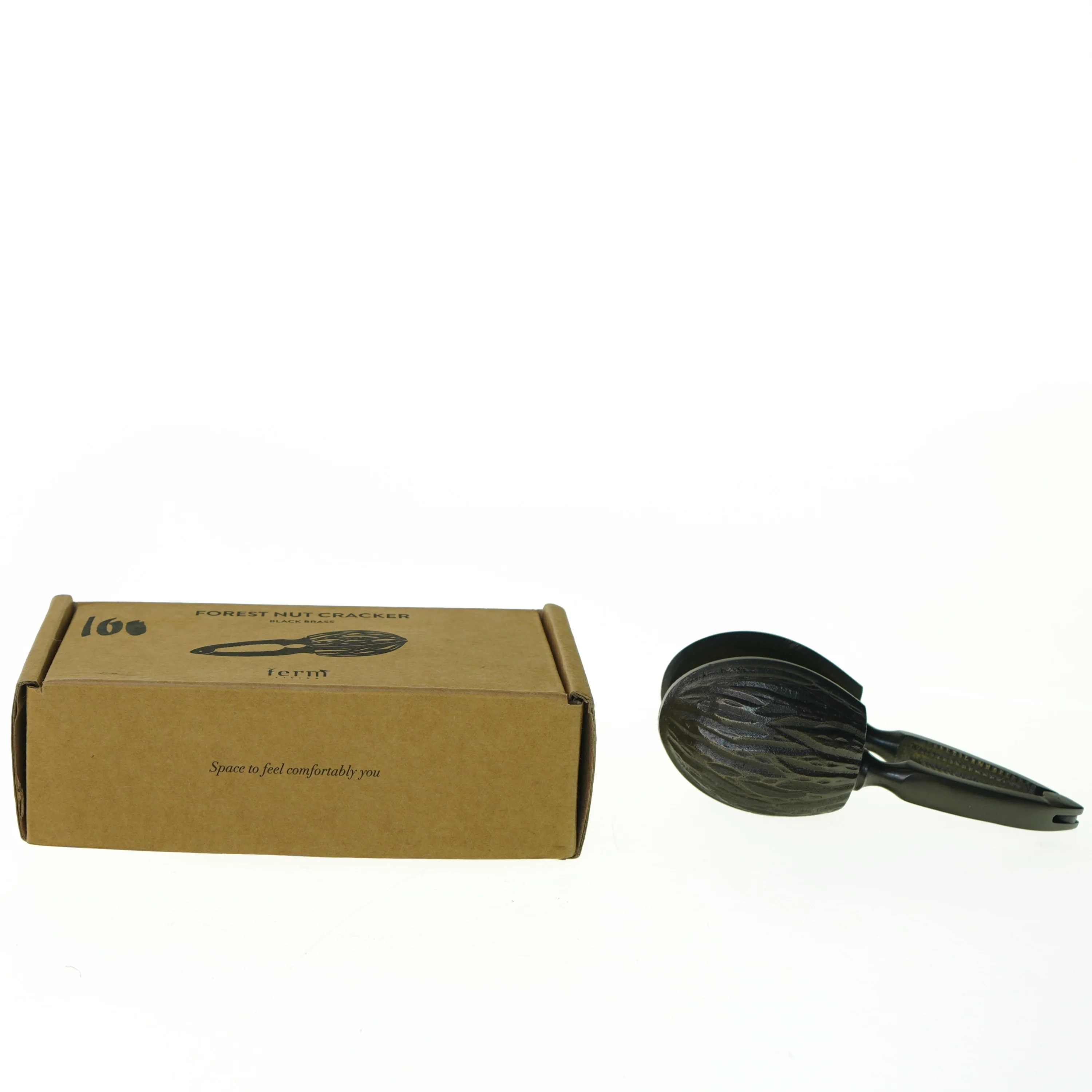 Nøddeknækker fra Ferm Living (str. 12 x 4 cm)