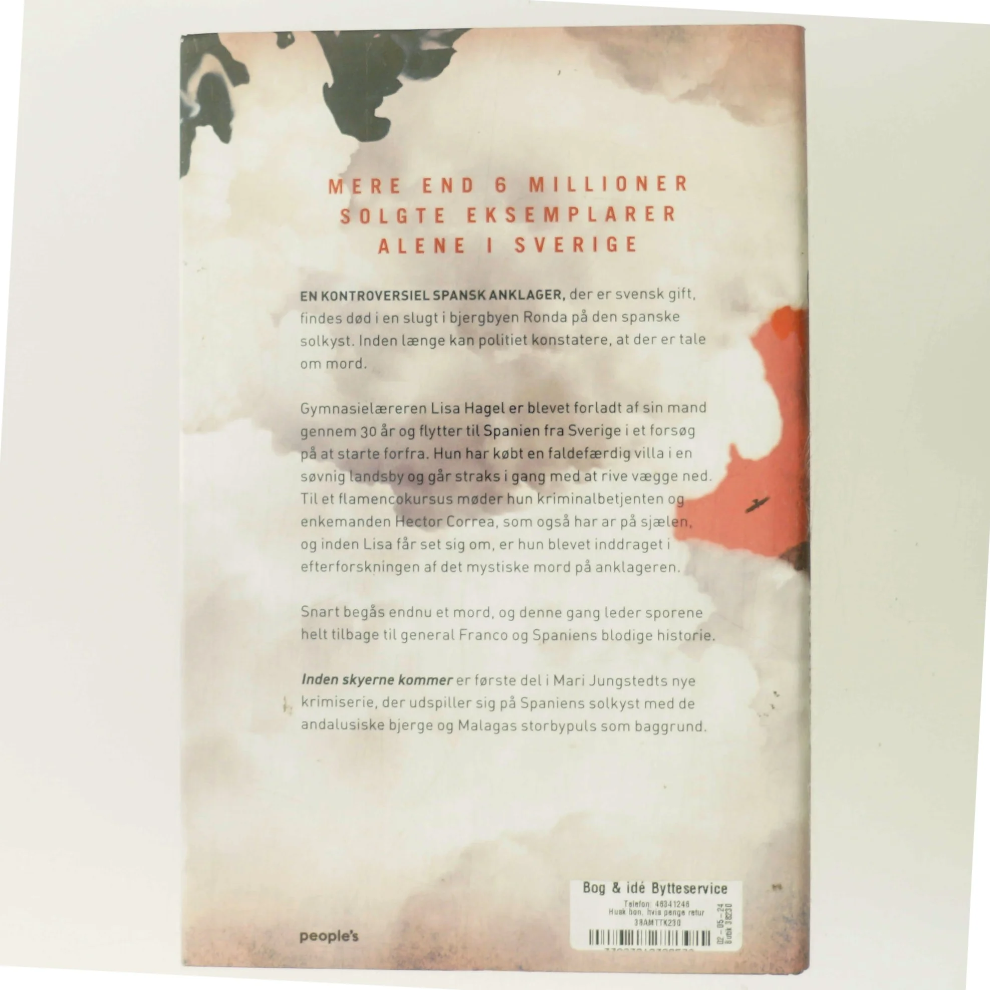 Inden skyerne kommer af Mari Jungstedt (Bog)