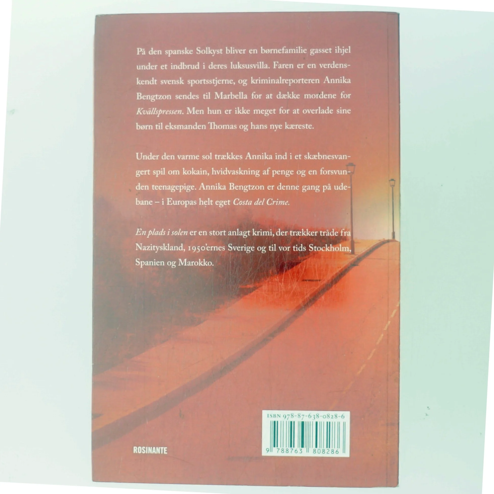 En Plads I Solen af Liza Marklund (Bog)