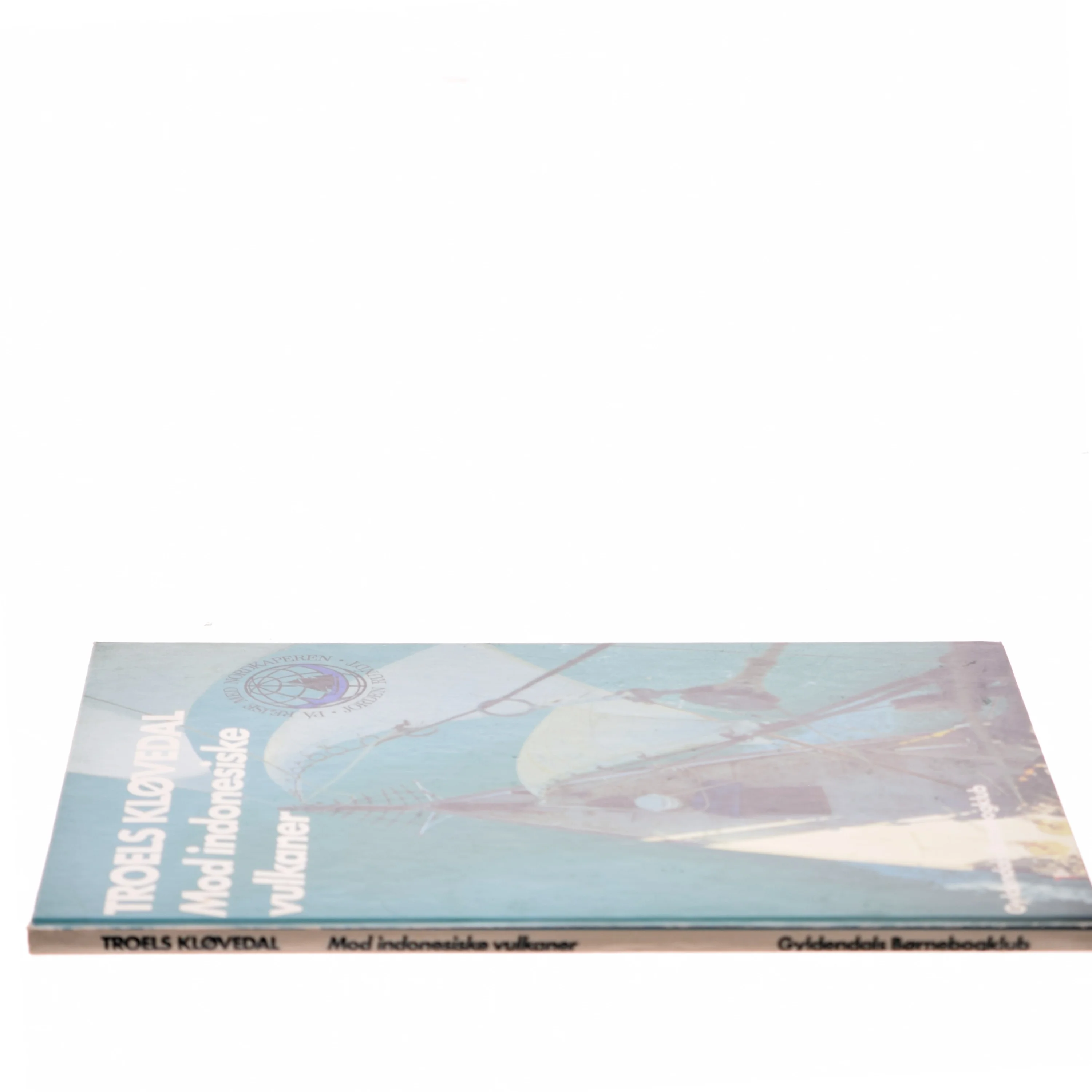 Mod indonesiske vulkaner af Troels Kløvedal (Bog)