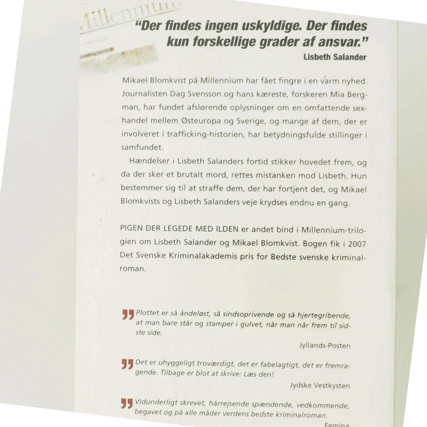 Pigen Der Legede Med Ilden (Millennium, 2. Bind) af Stieg Larsson (Bog)