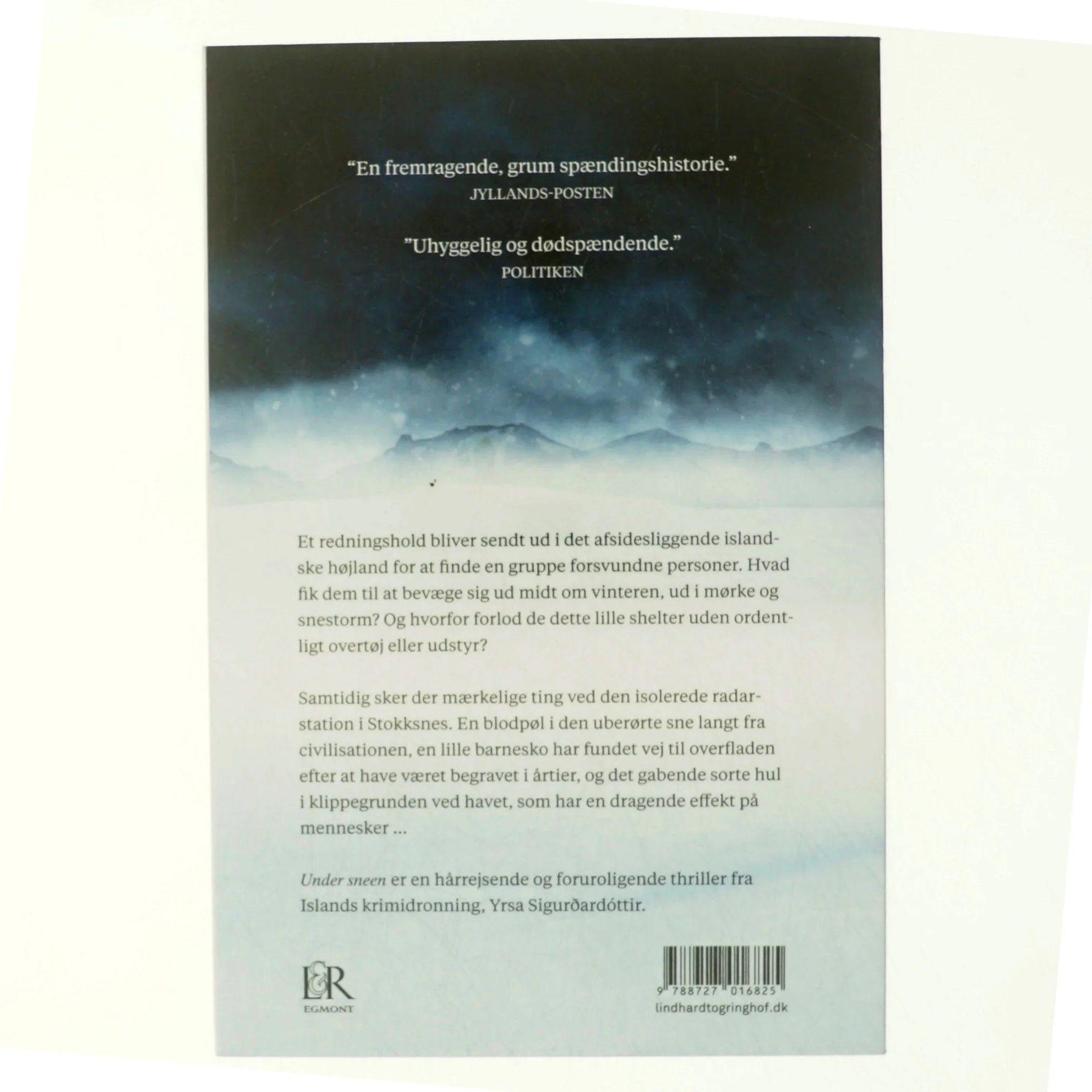 Under sneen af Yrsa Sigurðardóttir (Bog)