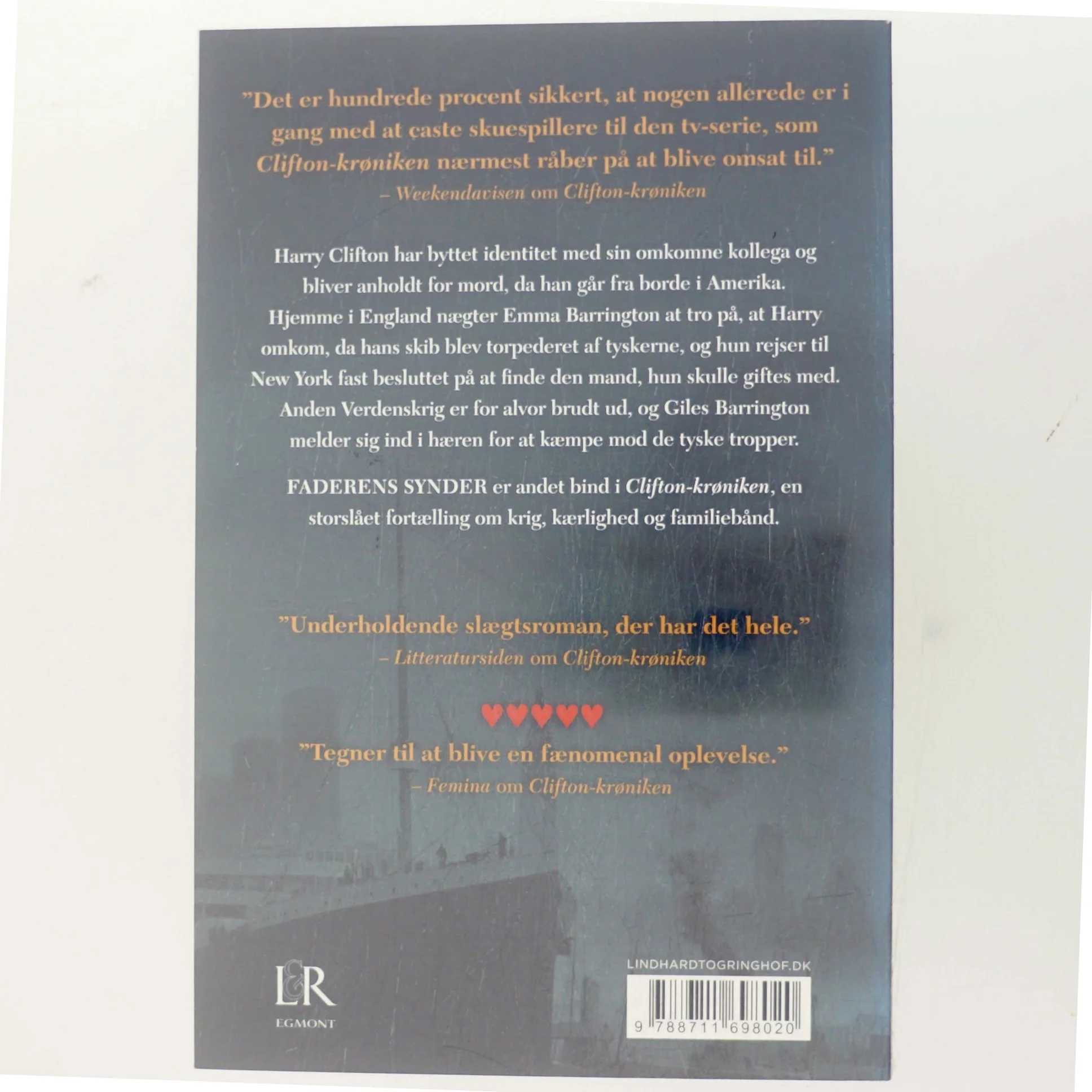 Faderens synder af Jeffrey Archer (Bog)