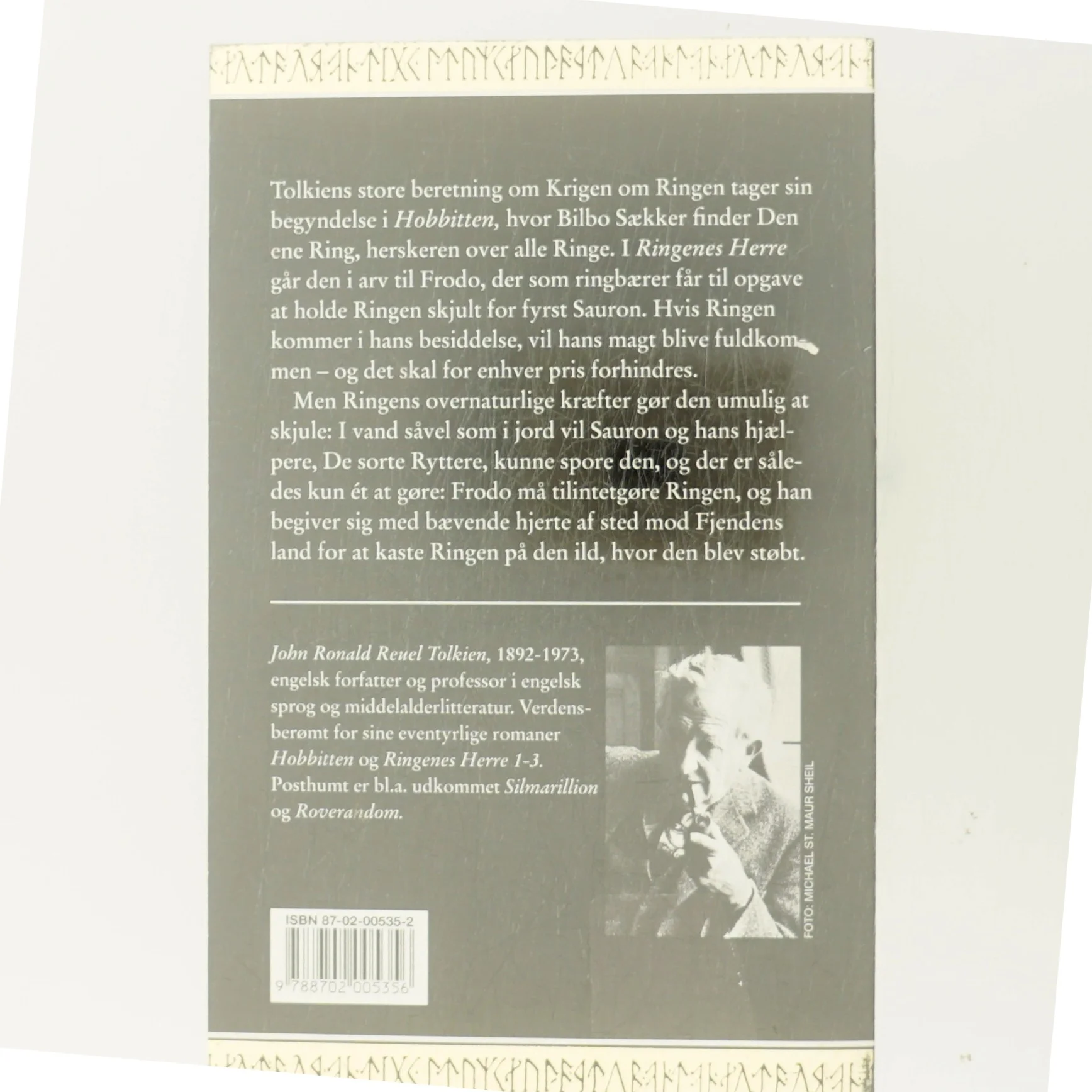 Eventyret om ringen af J. R. R. Tolkien (Bog)