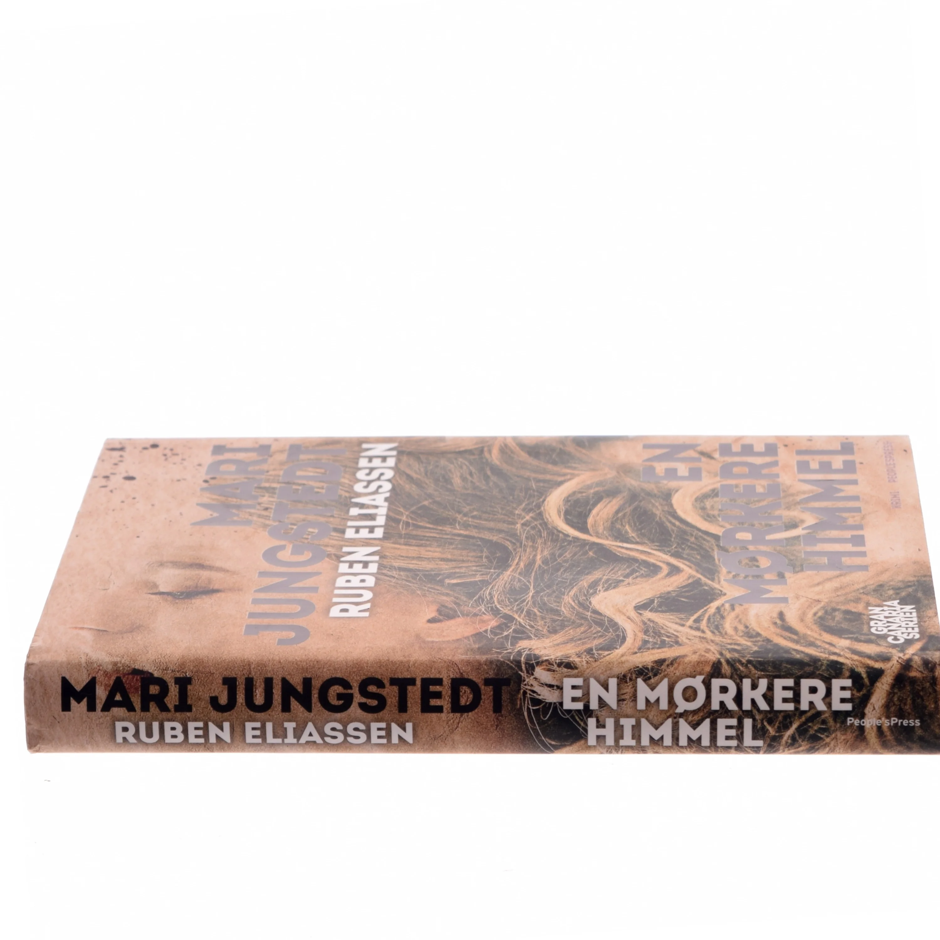 En mørkere himmel : kriminalroman af Mari Jungstedt (Bog)