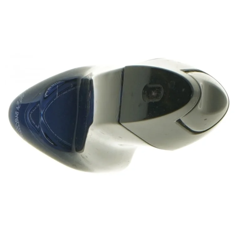 Parfume flakon i højhælet design fra Carolina Herrera (str. 17 cm)