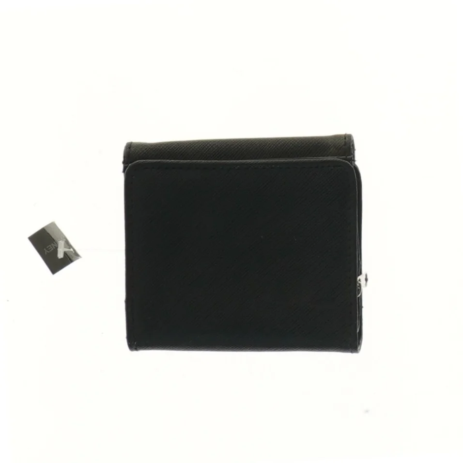 Sort pung med flere rum fra Journey (str. 10x9 cm)