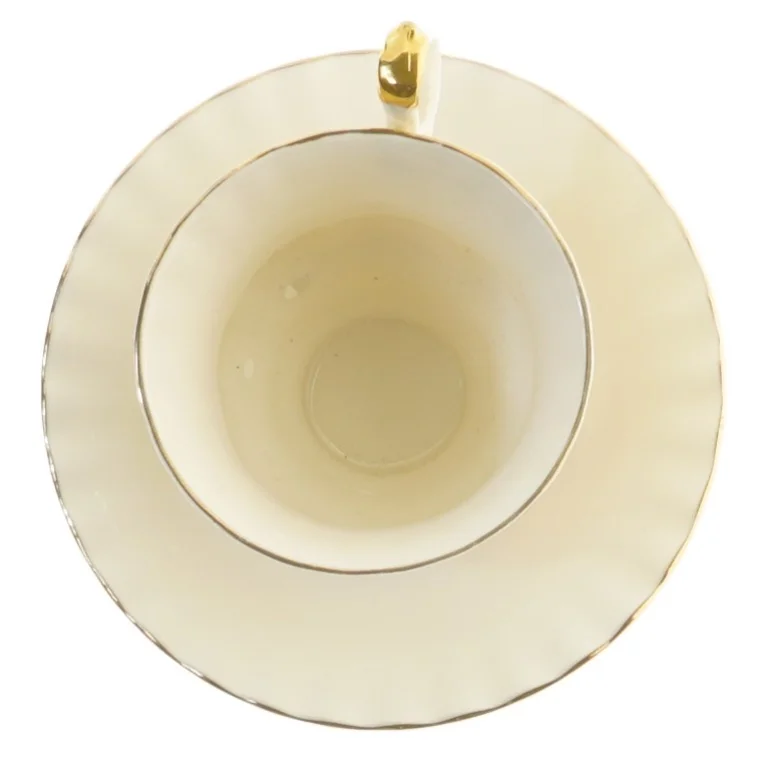 Porcelænskop med underkop fra Royal Albert (str. Ø 14 og Ø 9x7,5 cm)