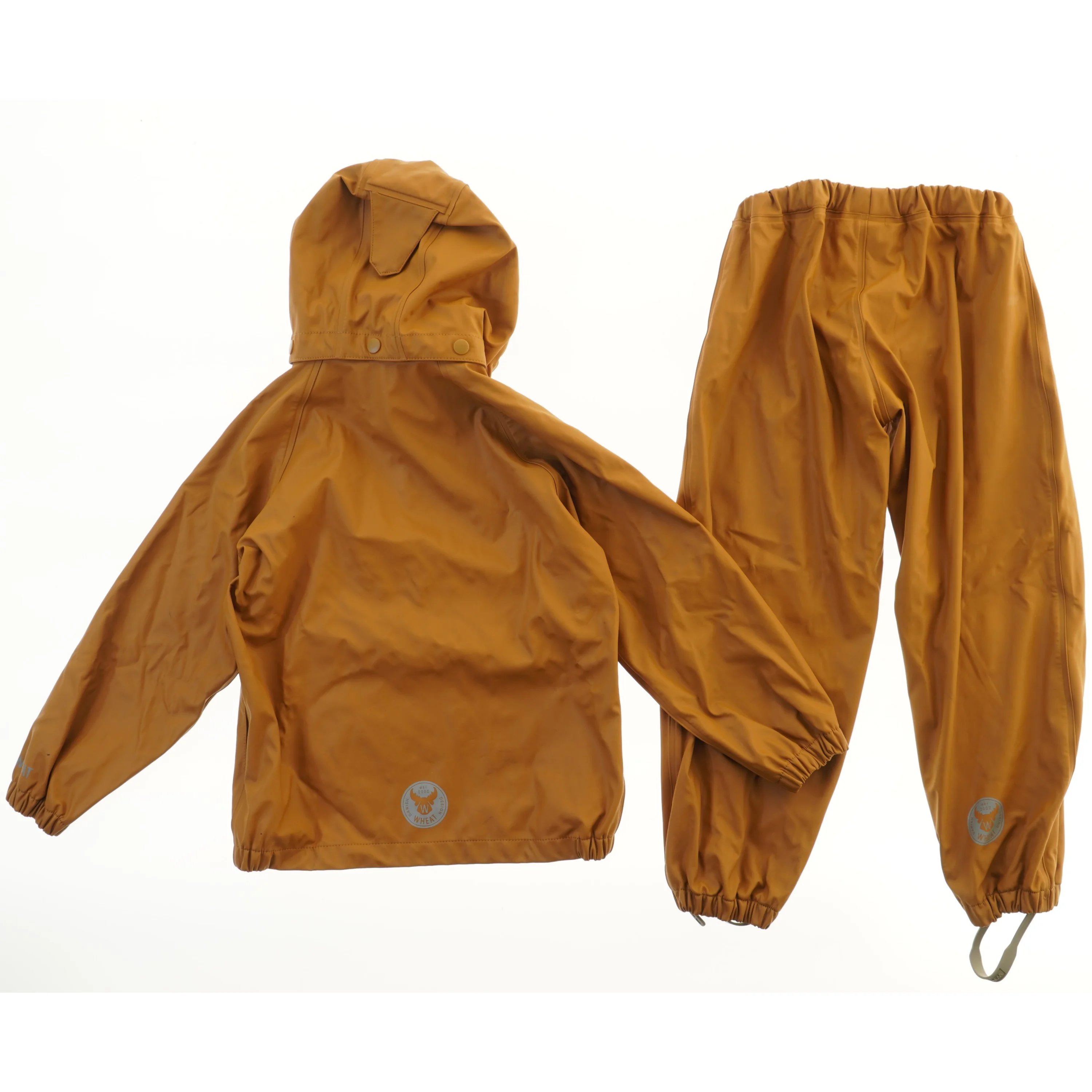 Regnsæt med hætte fra Wheat (str. 116)