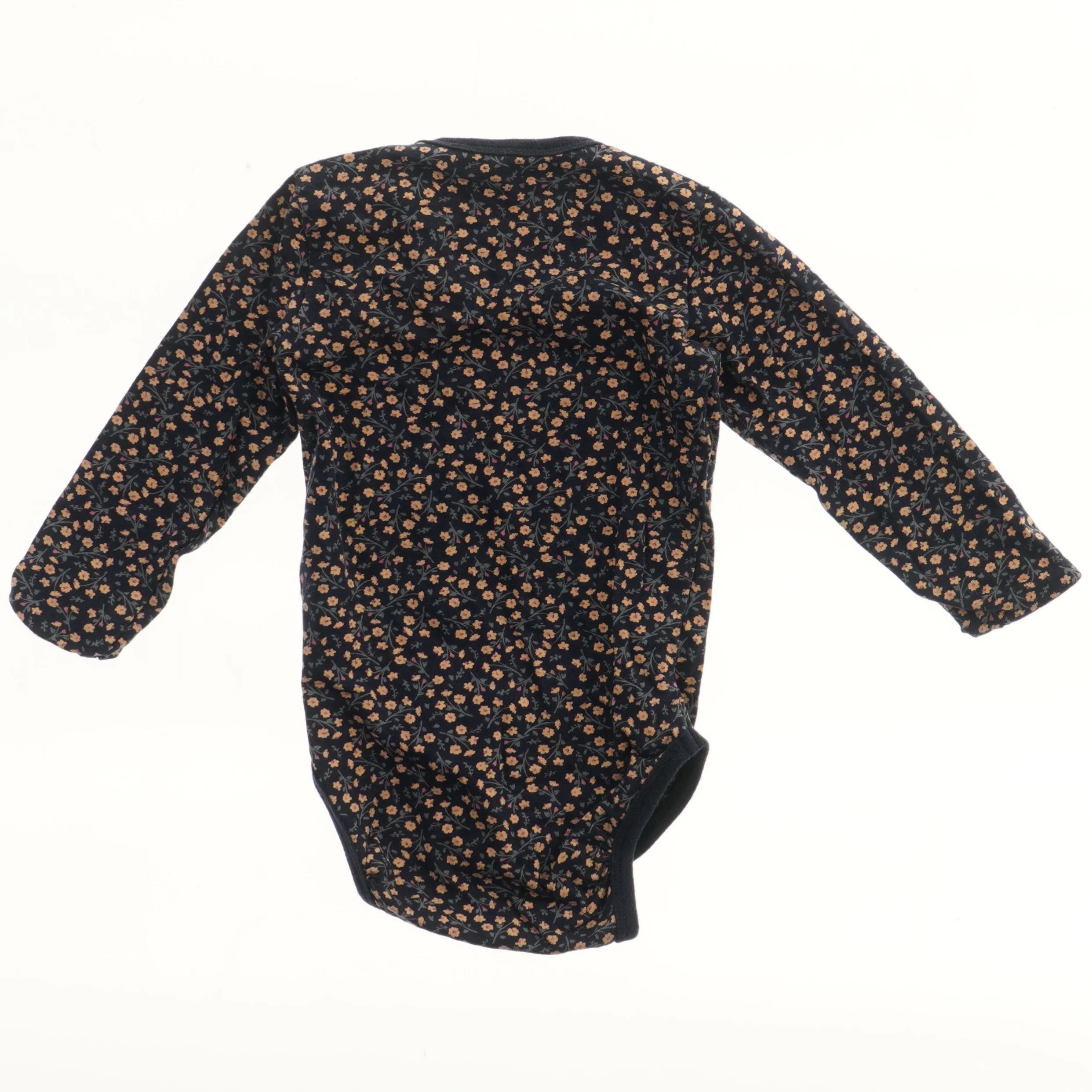 Langærmet bodystocking med mønster fra Kids Up (str. 74)