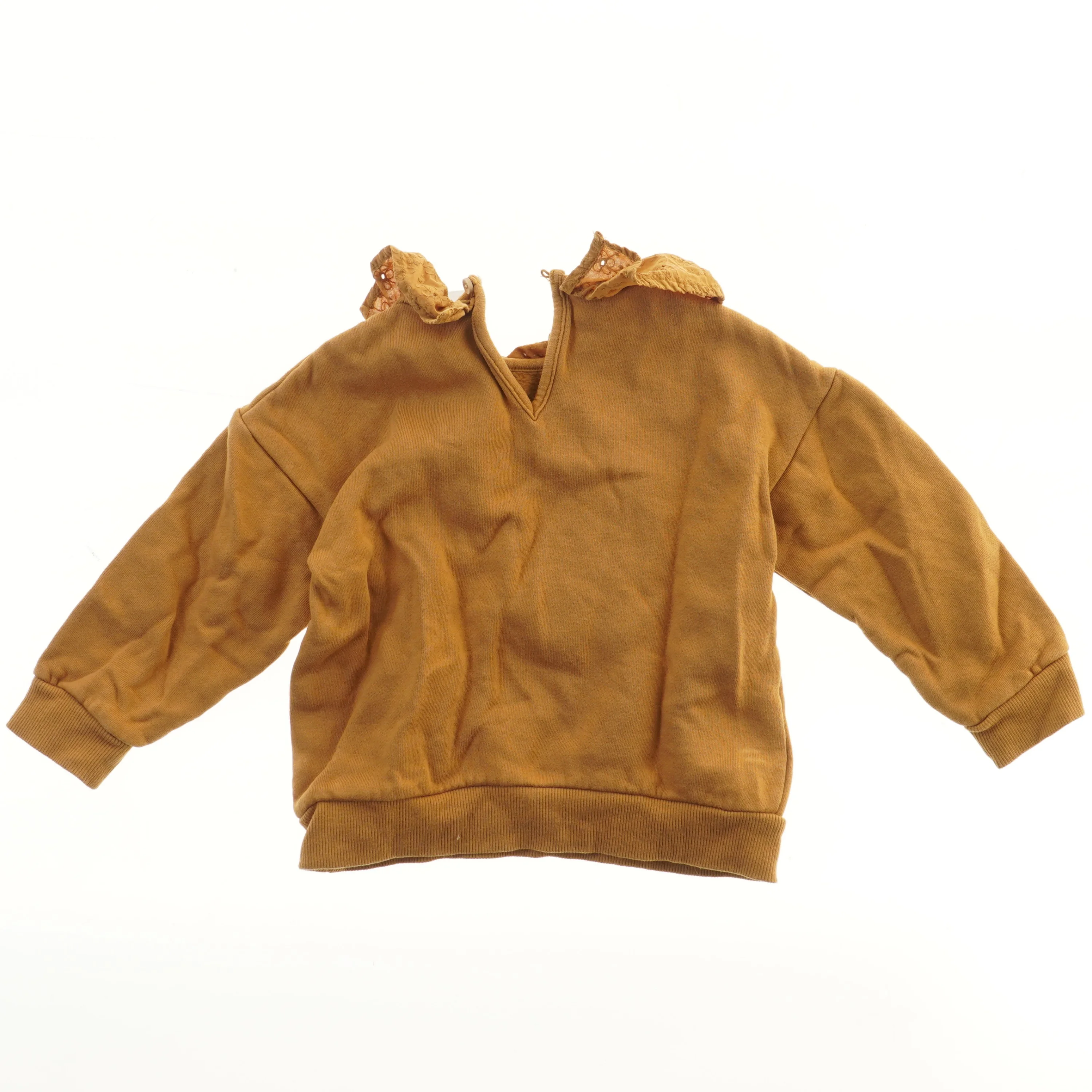 Gul bluse med krave fra Mng (str. 98)