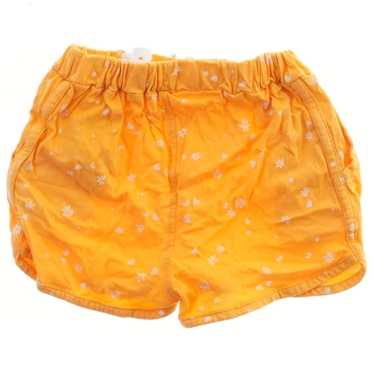 Orange shorts med blomstermønster fra Name It (str. 98)