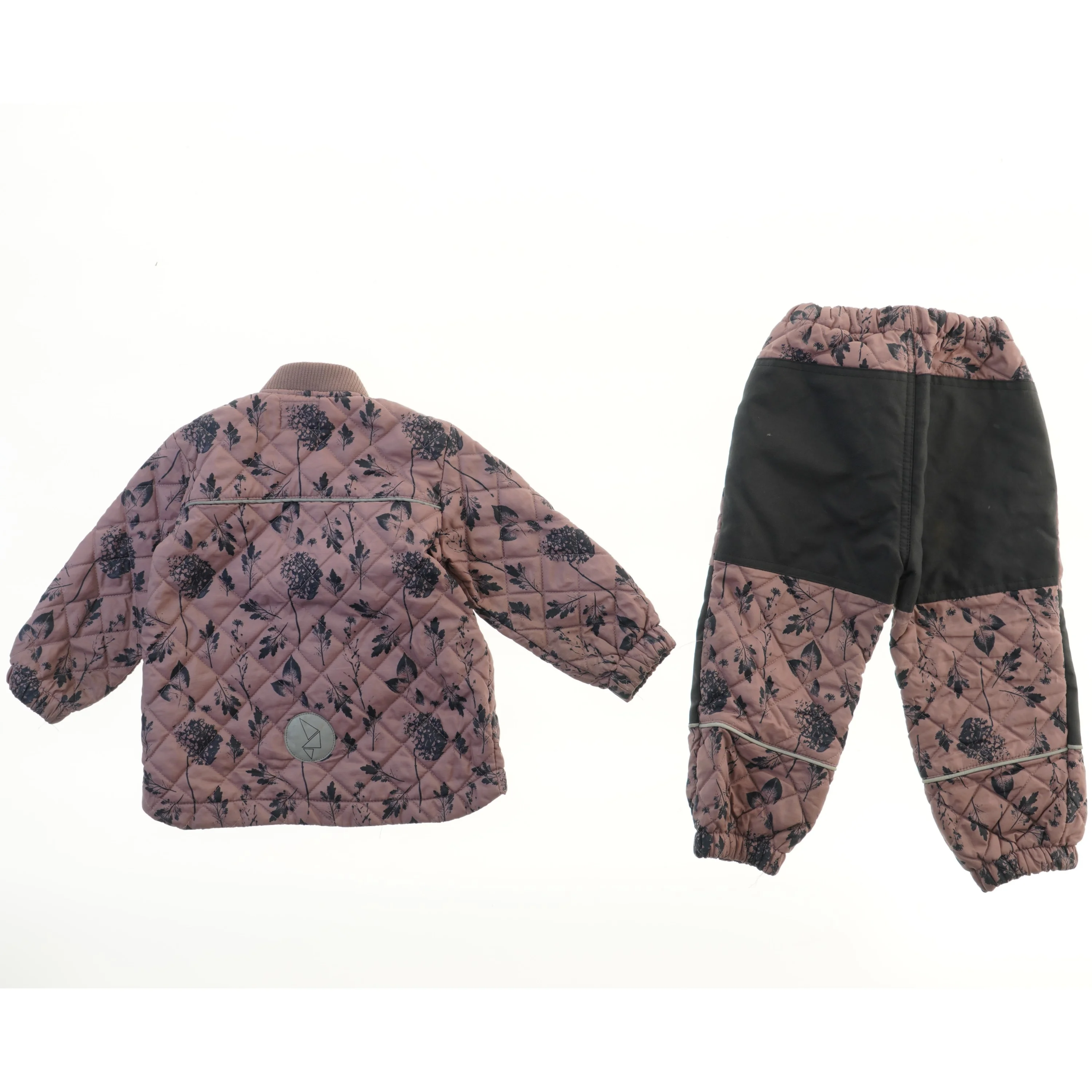 Termosæt med blomsterprint fra VRS (str. 92)