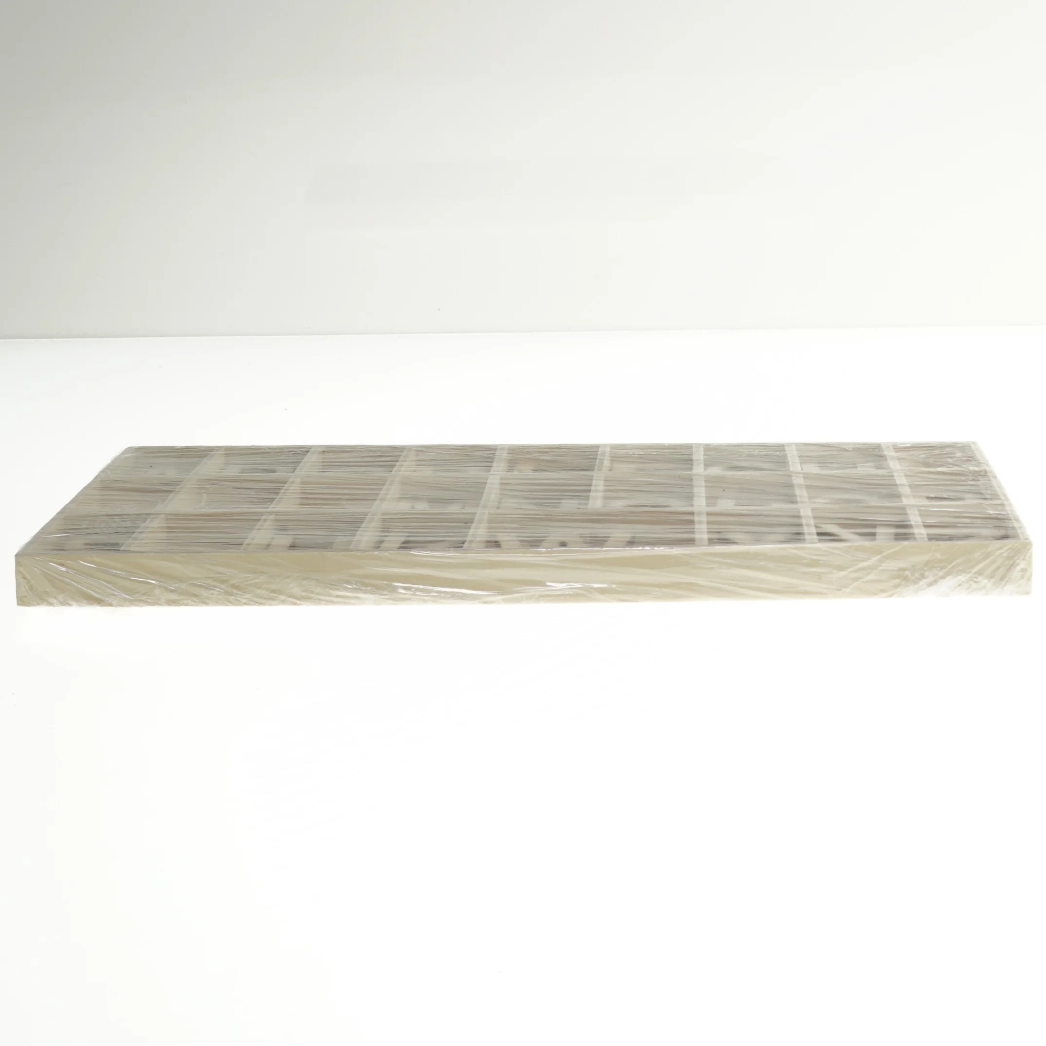 Træsæt med bogstaver (str. 26x14 cm)