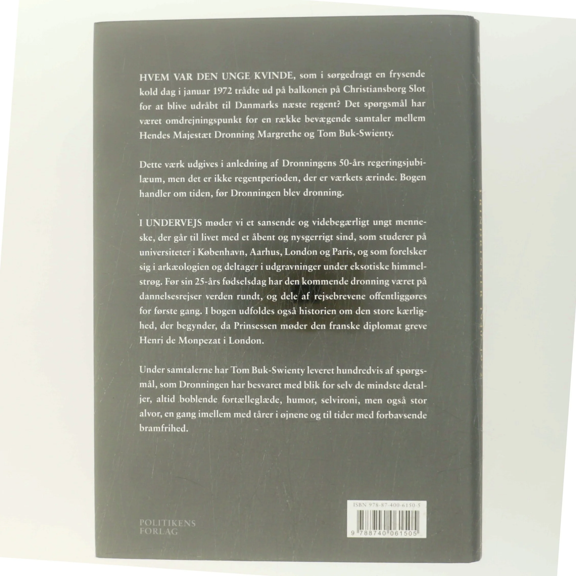 Undervejs : erindringer 1940-1972 af Margrethe II (Bog)