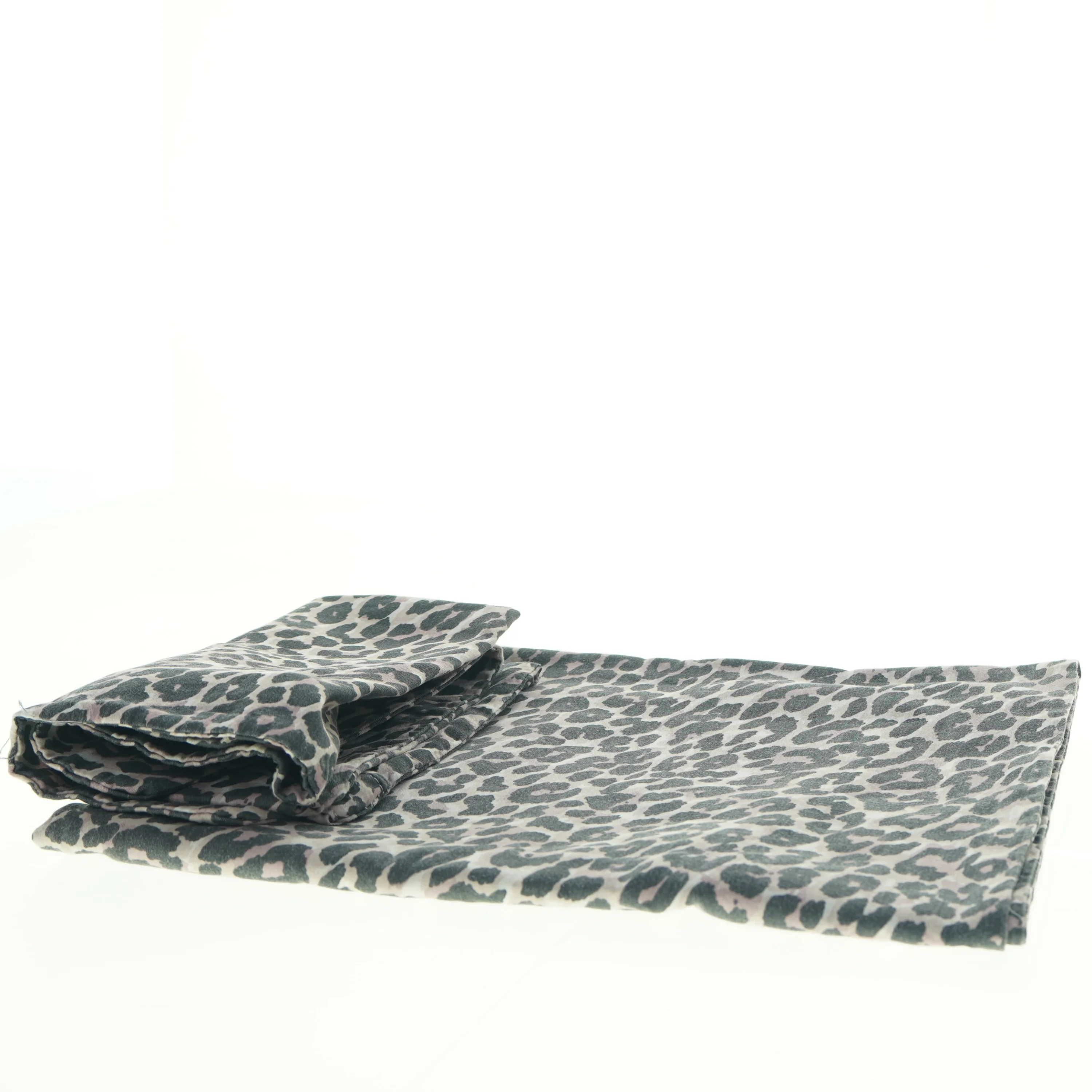 Leopardprint tørklæde (str. 66 x 95 44 x 40 cm)