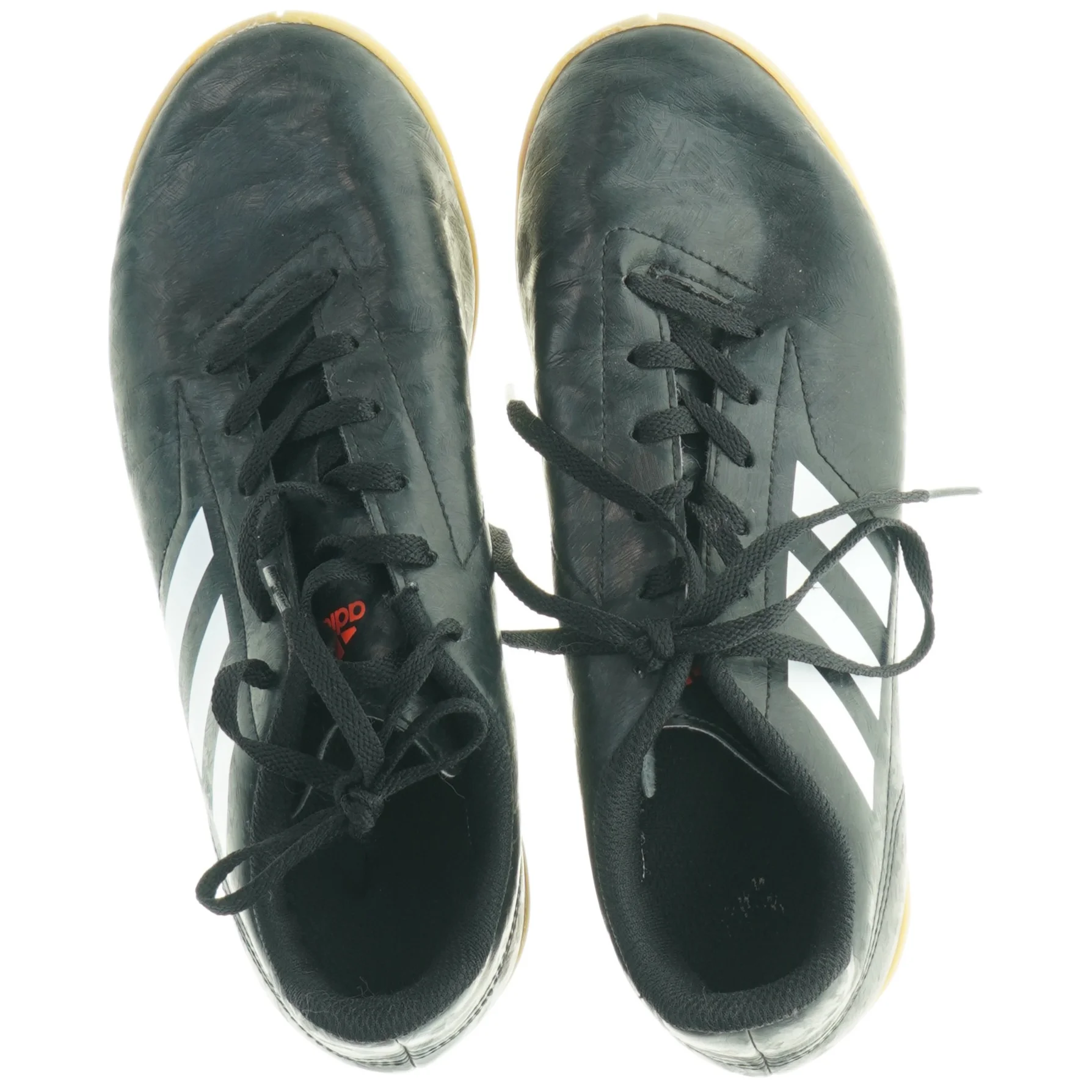 Brugte sorte Adidas indendørs fodboldsko fra Adidas (str. 37)