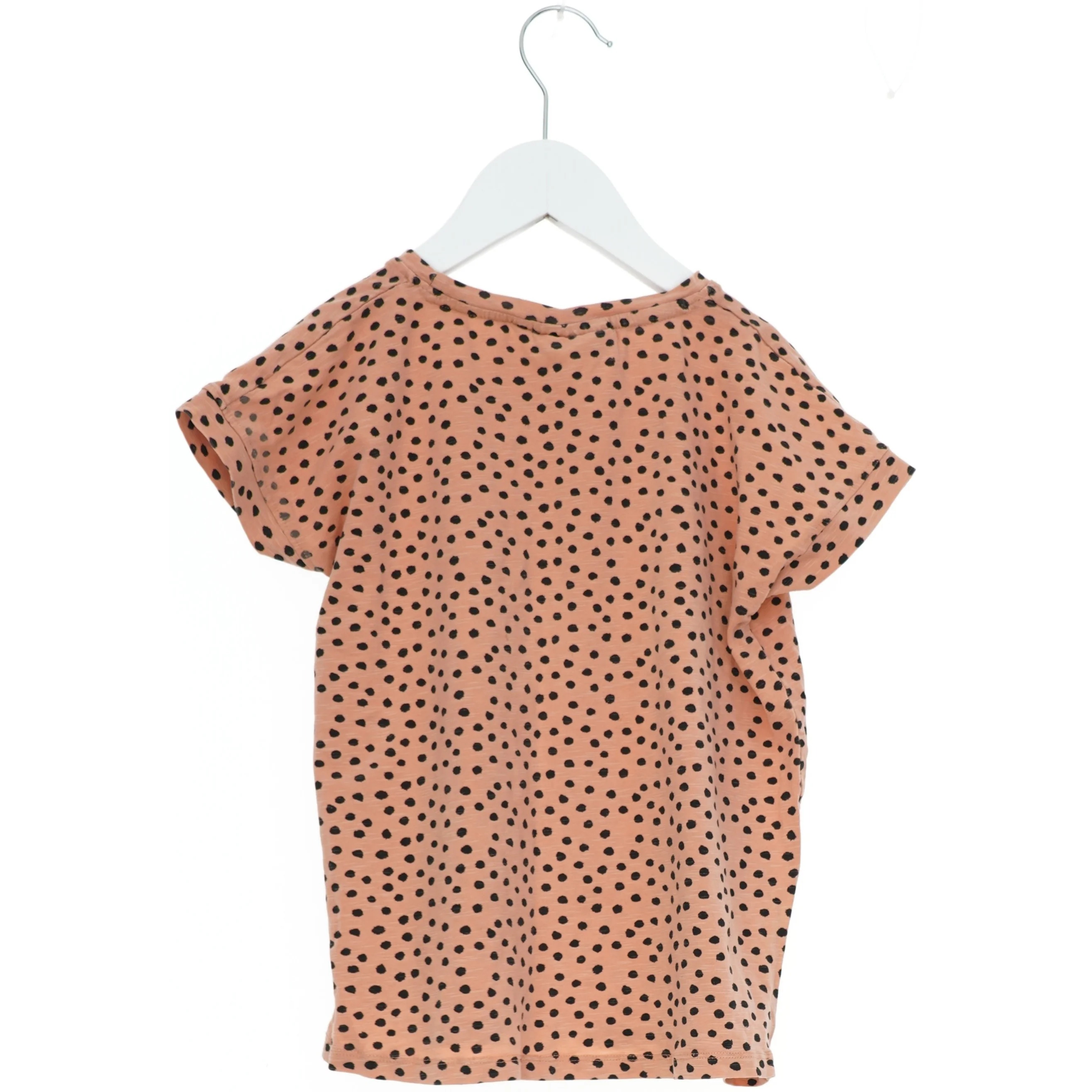 Prikket T-shirt fra Soft Gallery  (str. 128)