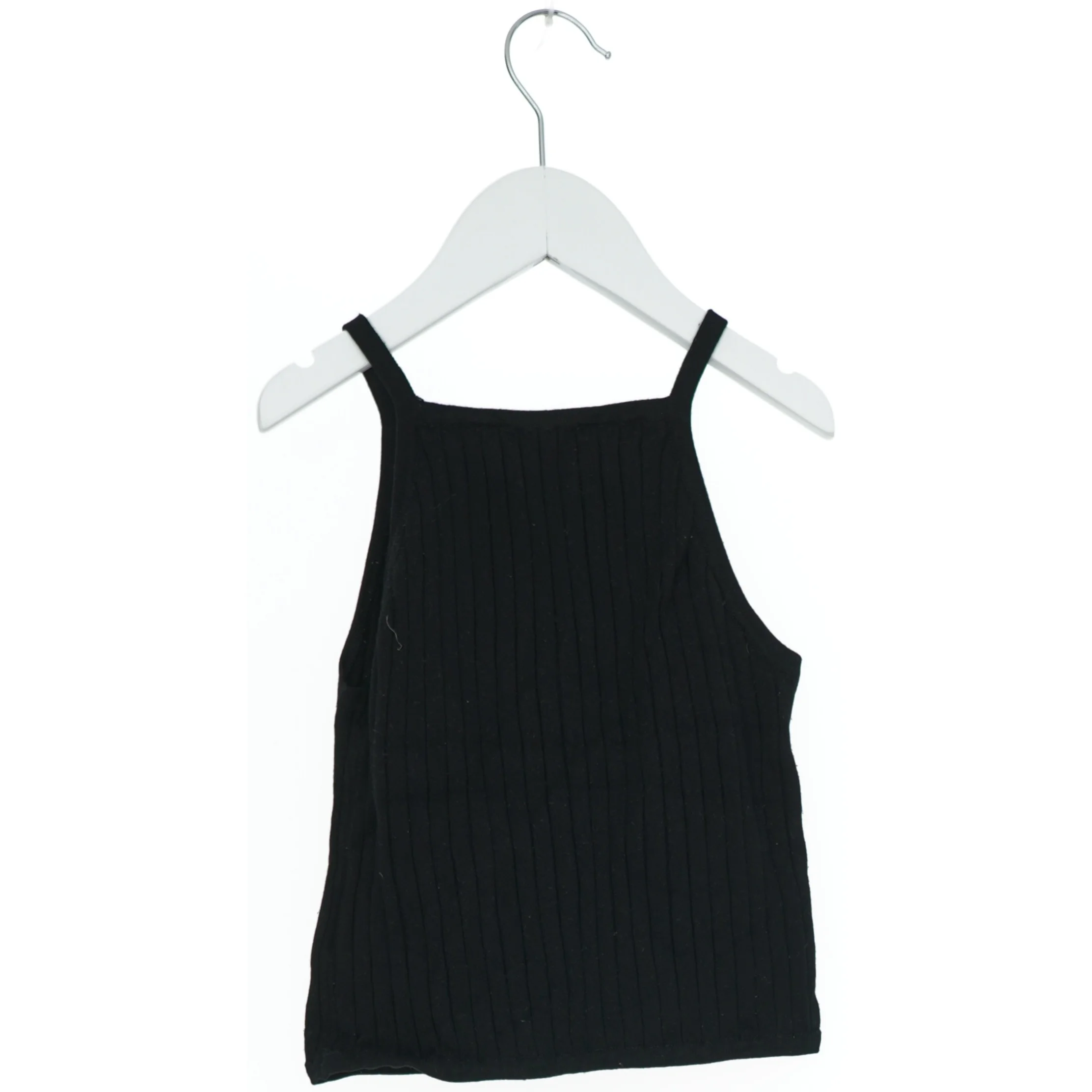 Sort Ribbet Tanktop fra H&M (str. 140)