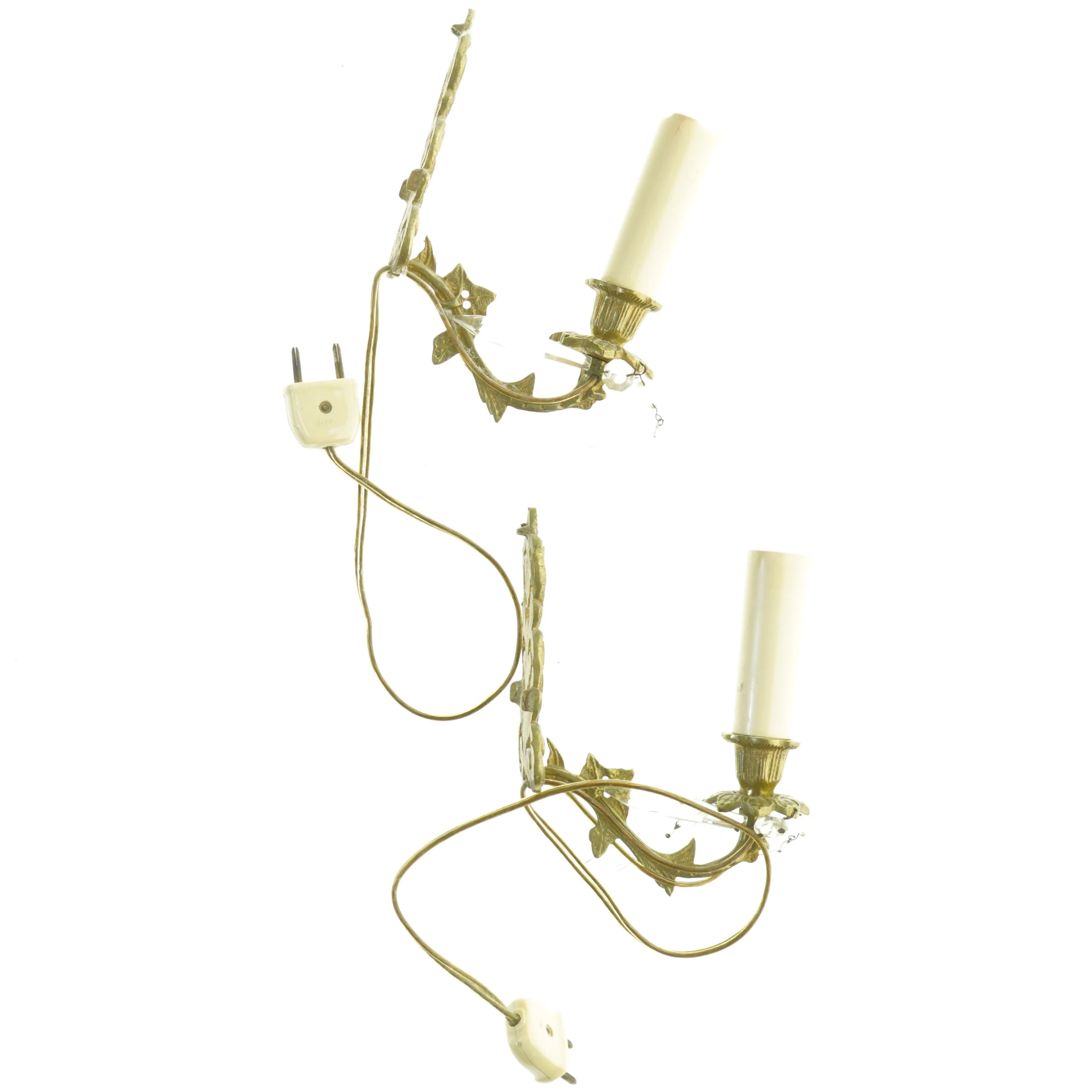 Væglamper i guldtonet metal med krystalprismer (str. 15 x 13 cm)