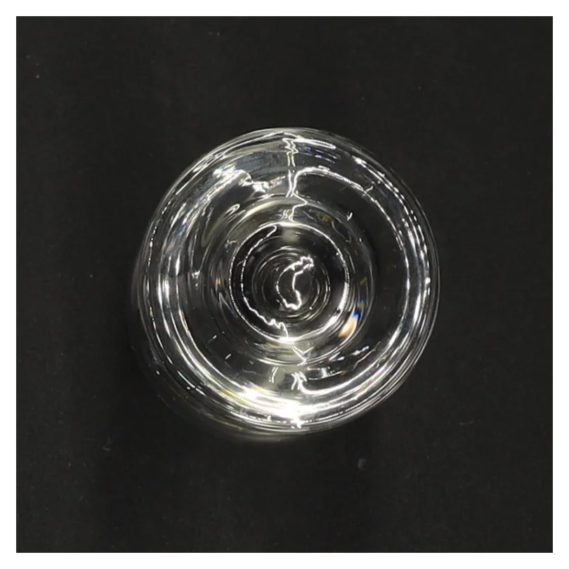 Glas med guldkant og våbenskjold dekoration (str. 11 x 4 komma 5 cm)