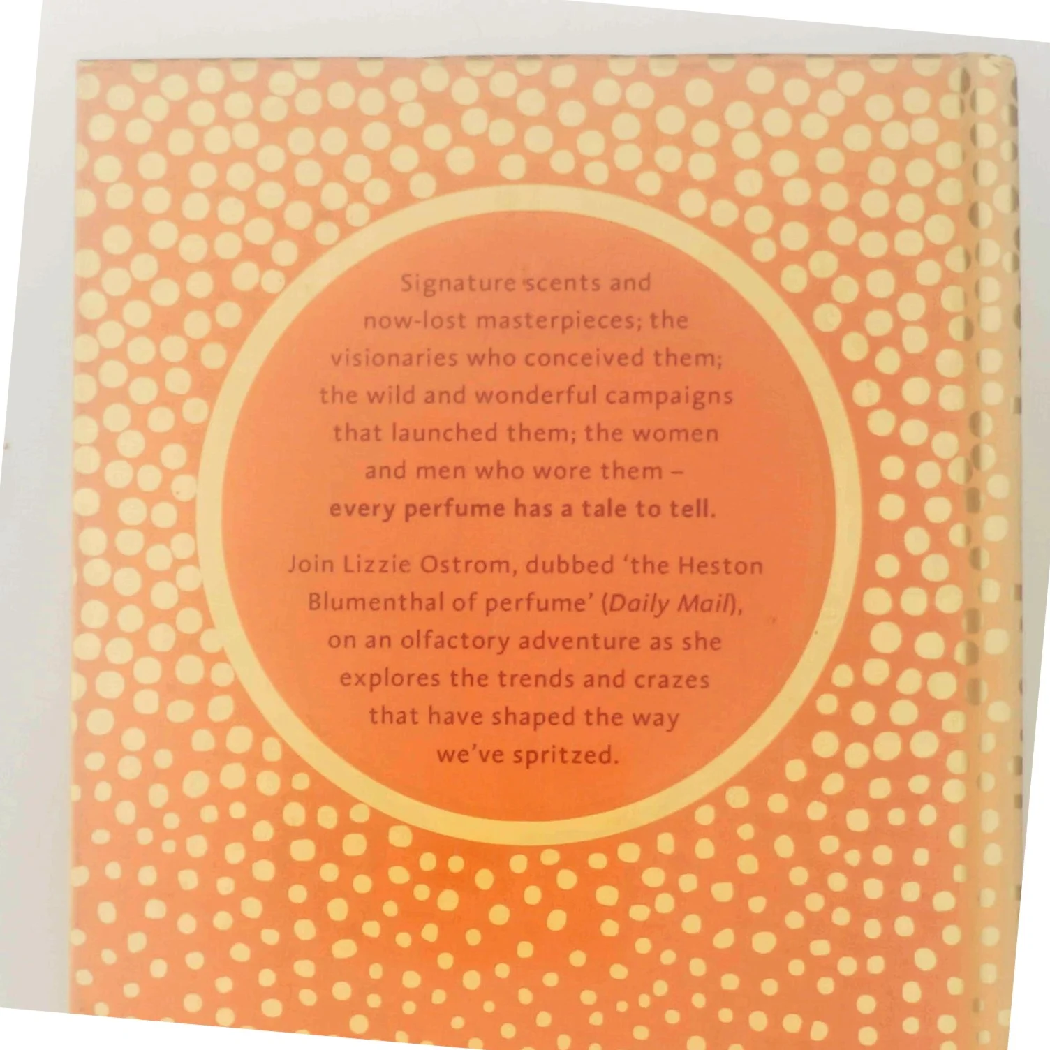 Perfume: A Century of Scents af Lizzie Ostrom (Bog)