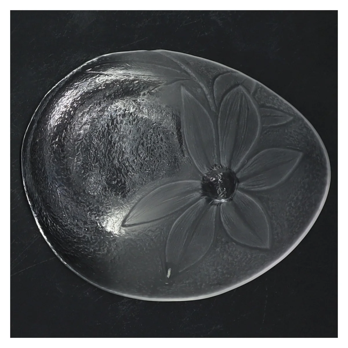 Mats Jonasson candle lantern made of crystal Glas lysestage med blomstermotiv (str. 12x10 cm)