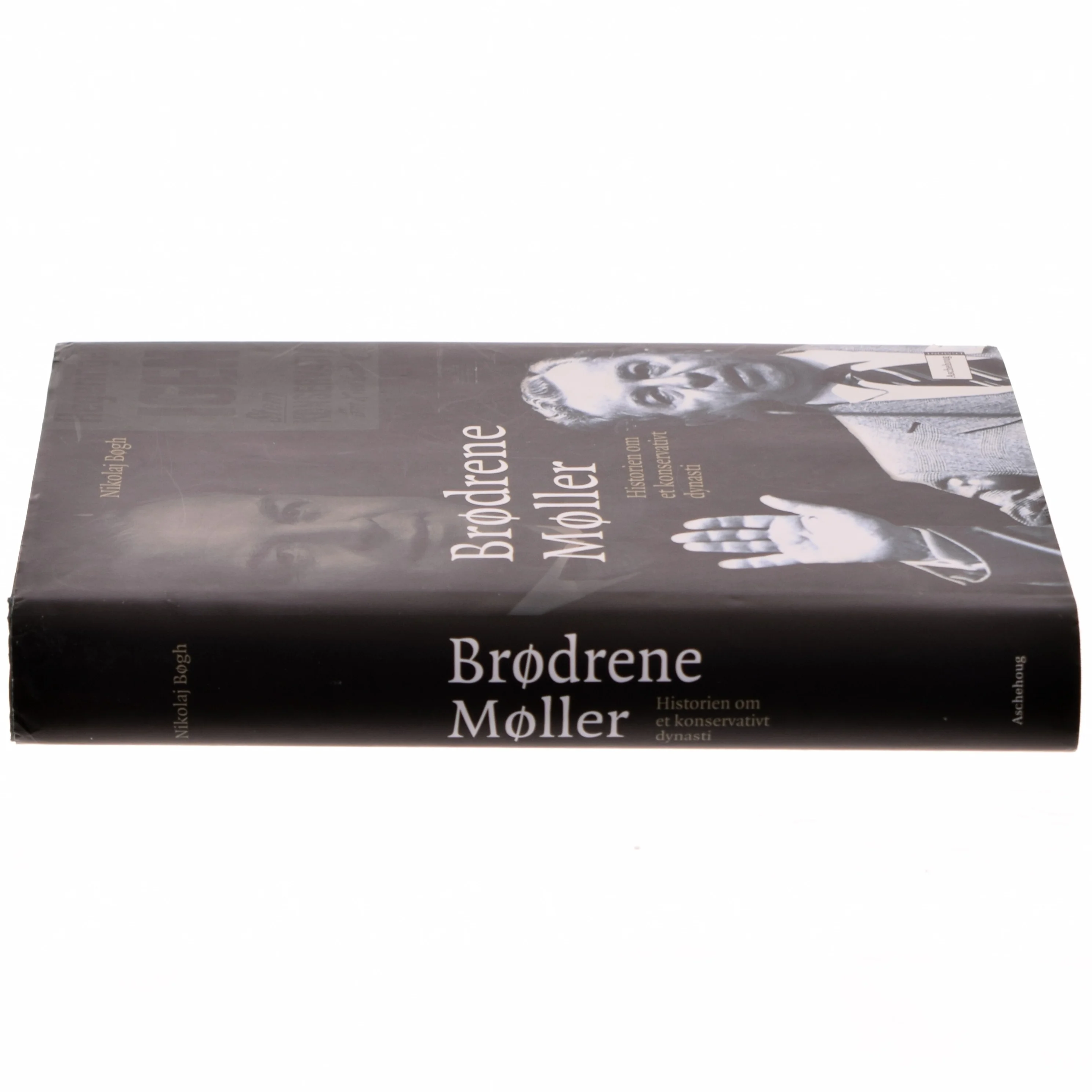 Brødrene Møller : historien om et konservativt dynasti af Nikolaj Bøgh (Bog)