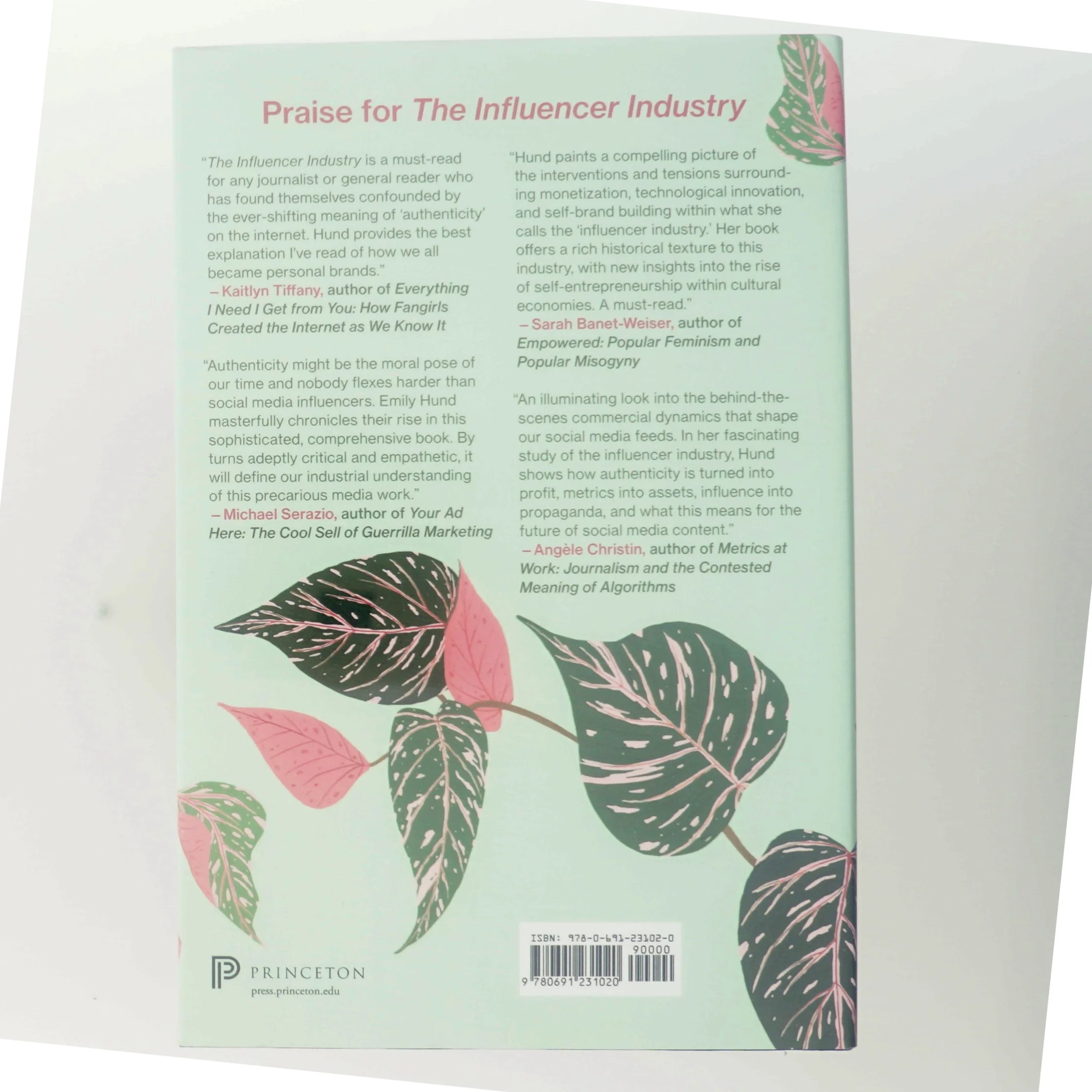 The influencer industry : the quest for authenticity on social media af Emily Hund (Bog)