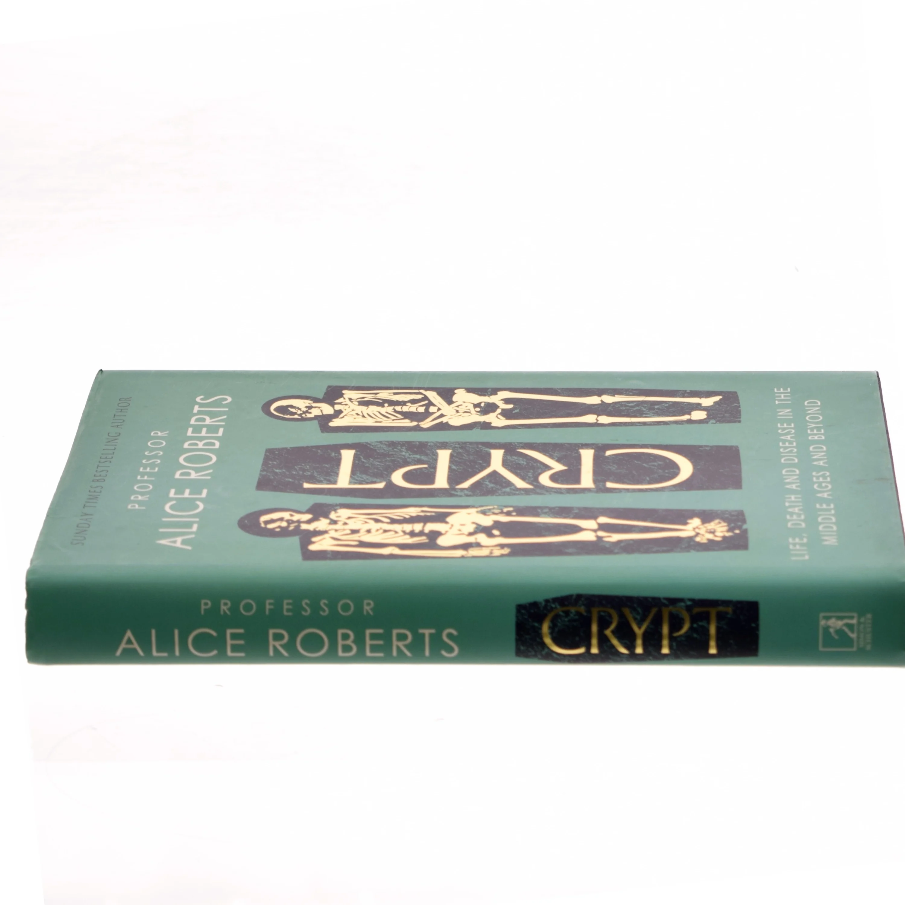 Crypt : life, death and disease in the Middle Ages and beyond af Alice Roberts (Bog)