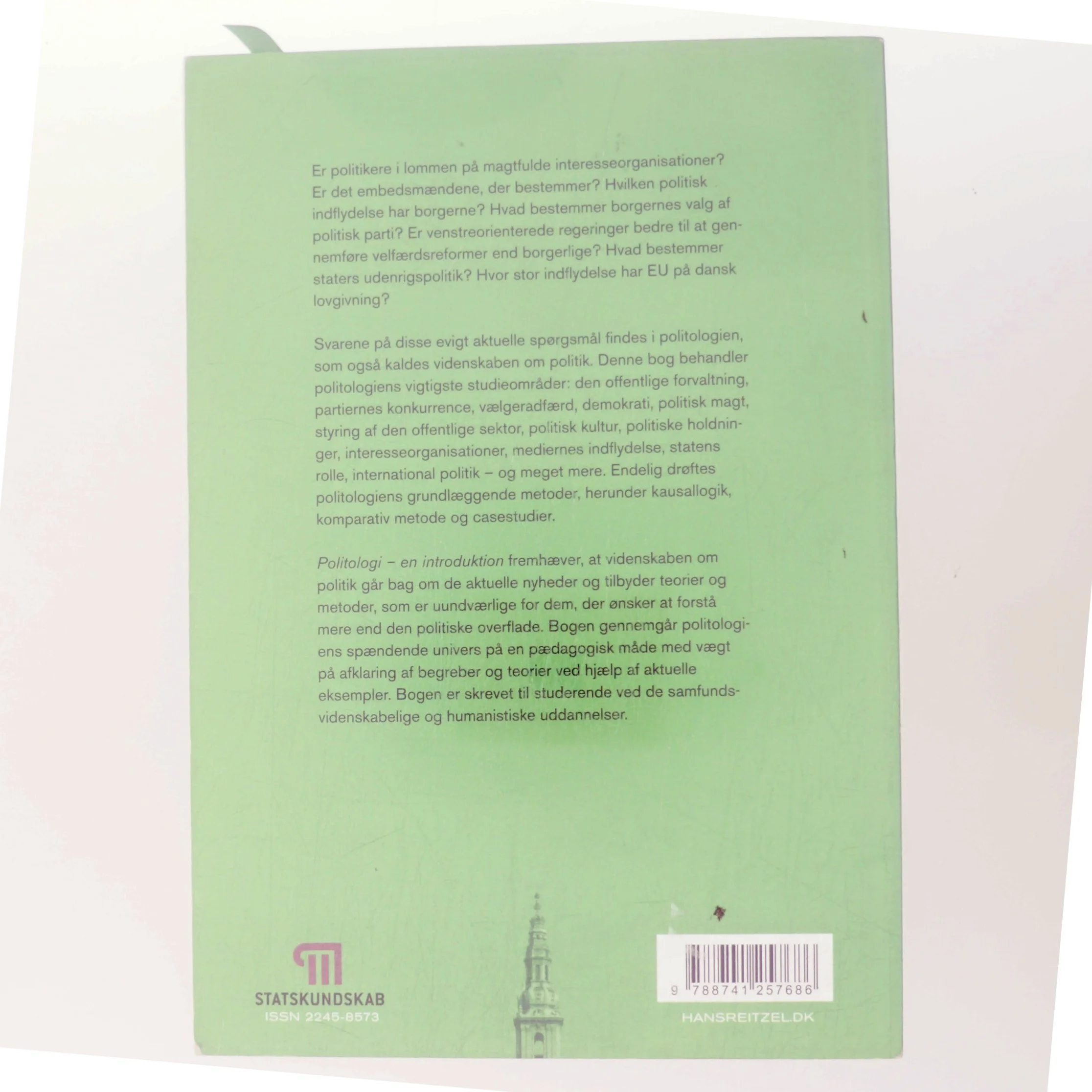 Politologi : en introduktion af Jens Peter Frølund Thomsen (Bog)