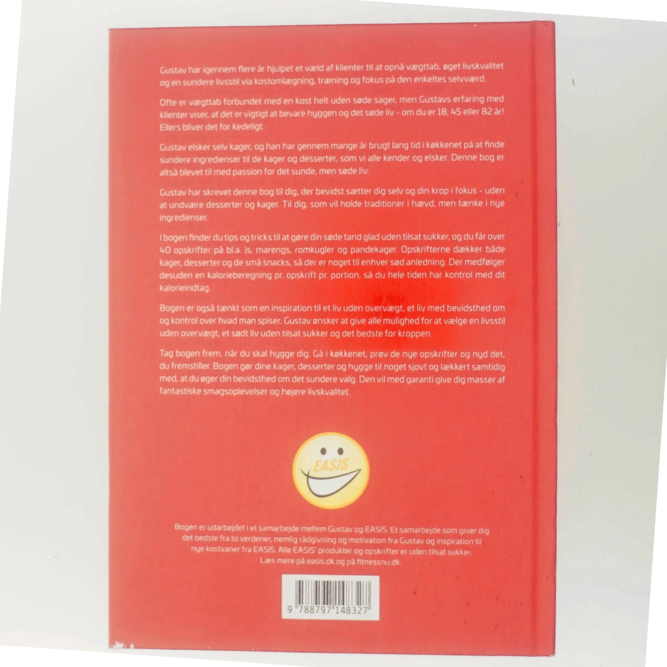 Fra fat til fabulous : kager & desserter (Kager & desserter) af Gustav Andersen Salinas (f. 1990-07-11) (Bog)