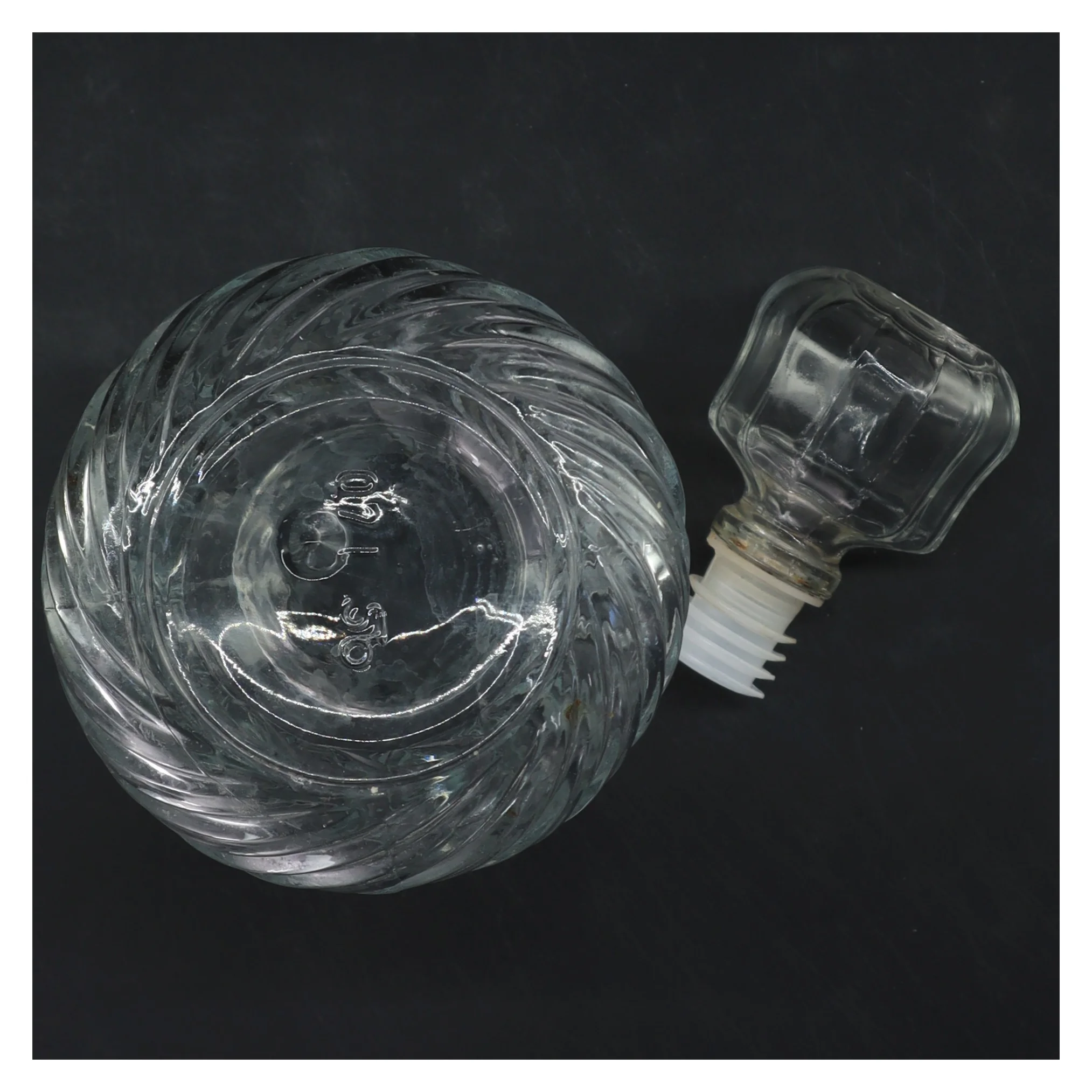 Glas karaffel med prop (str. 24 cm)