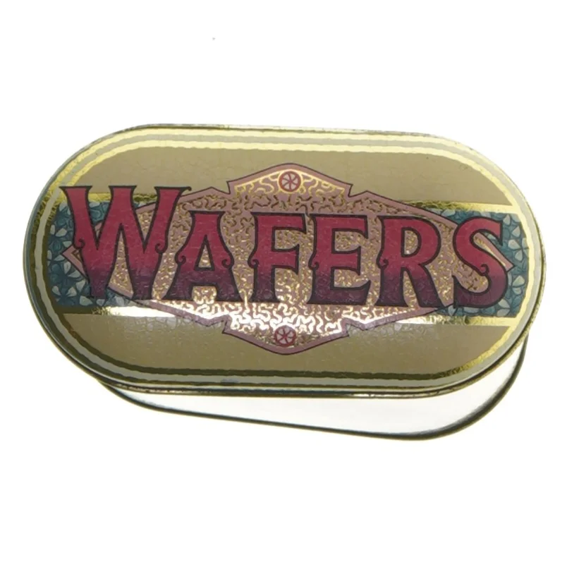 Gammeldags oval dåse til opbevaring fra Famous Biscuit Co. (str. 13 cm)