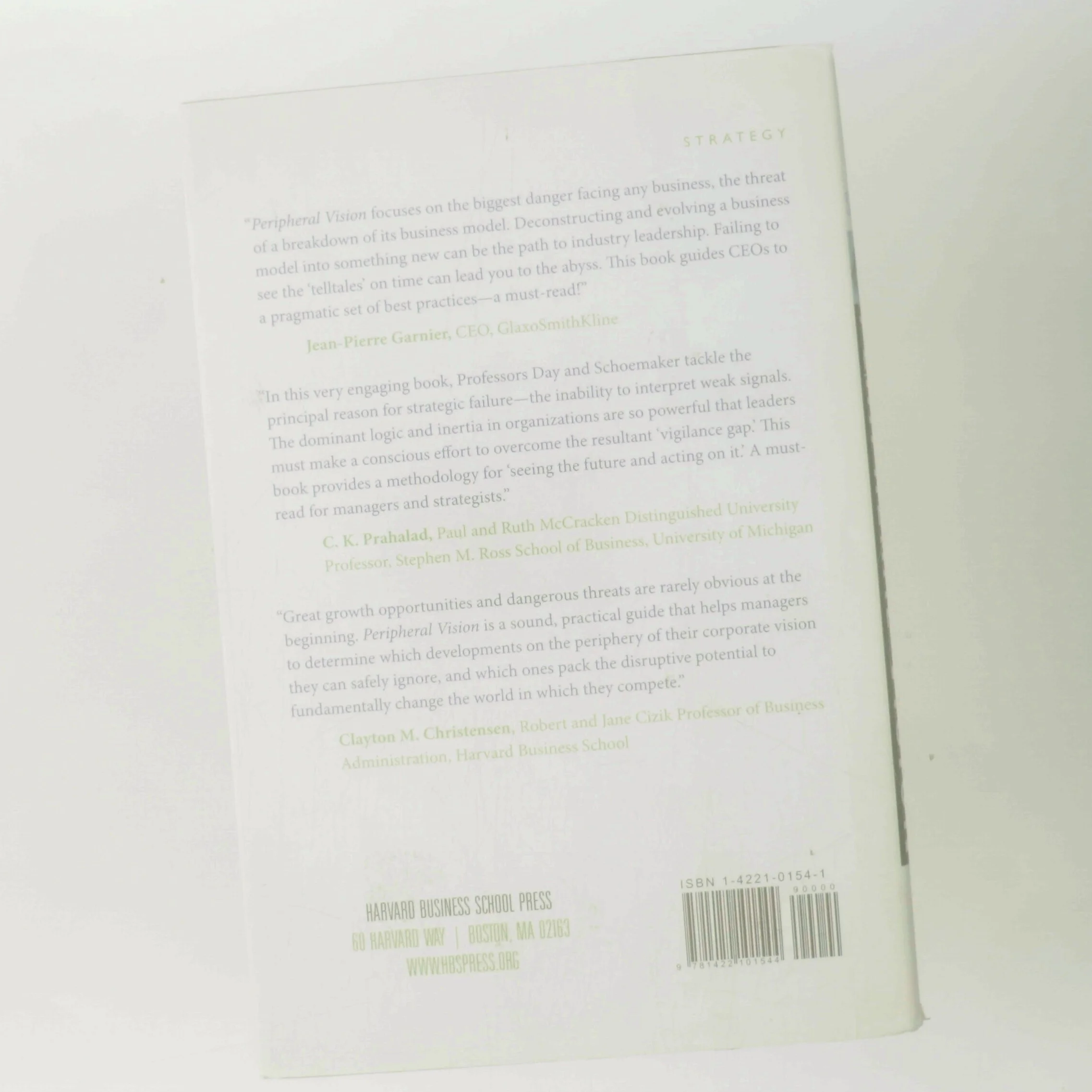 Peripheral vision : detecting the weak signals that will make or break your company (Bog)