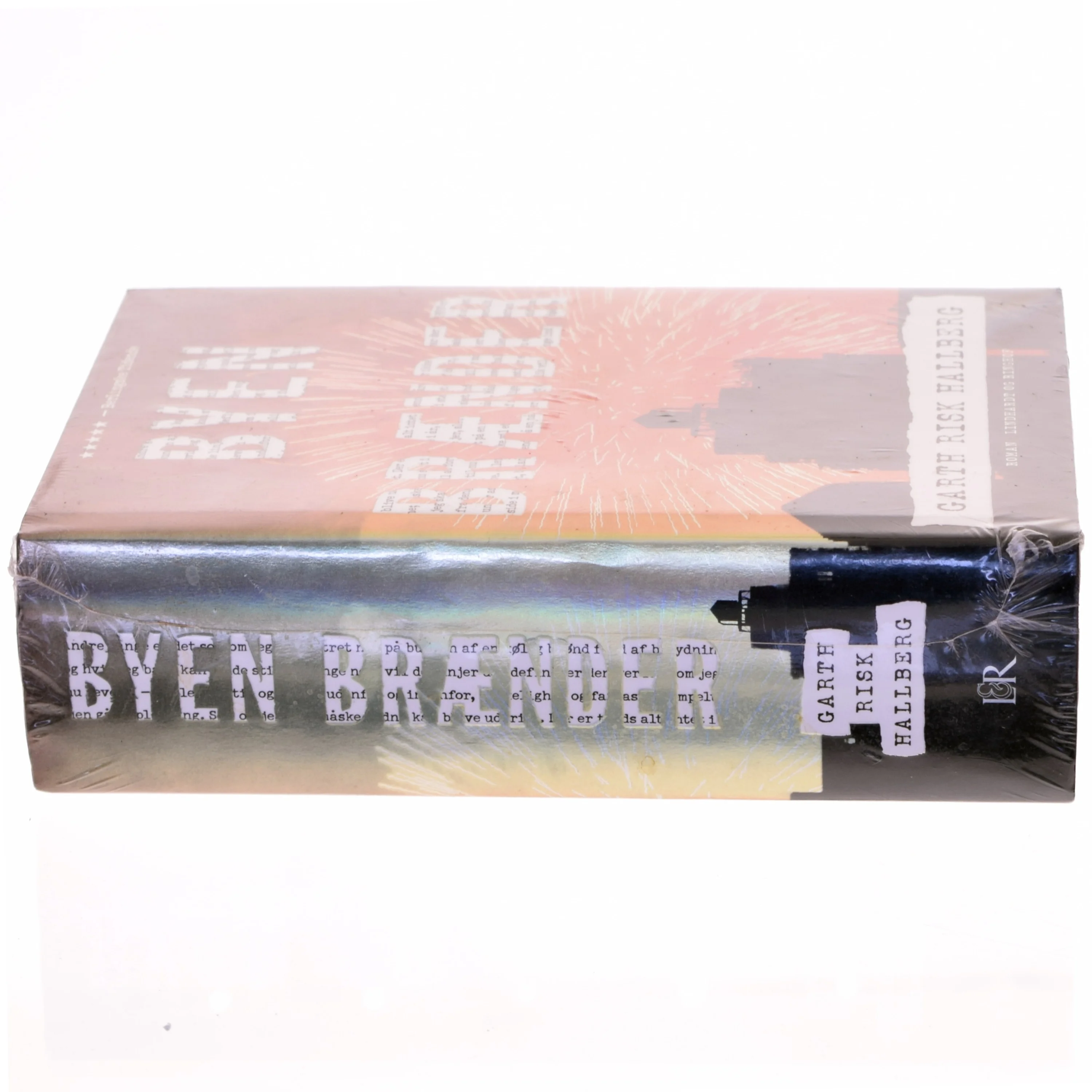 Byen brænder af Garth Risk Hallberg (Bog)