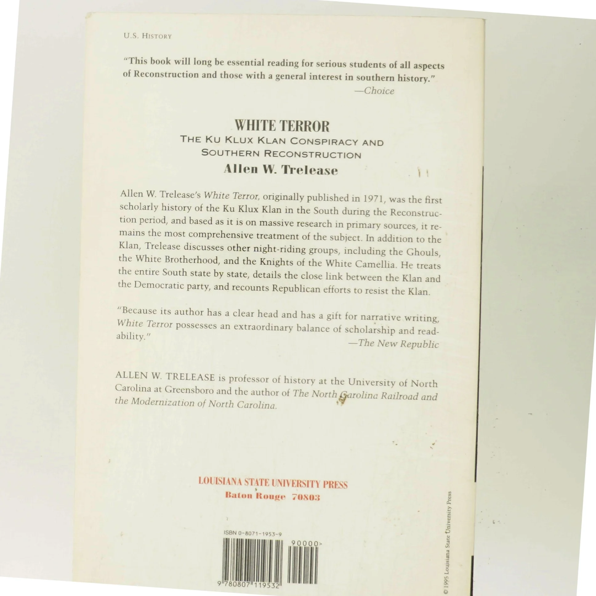 White terror : The Ku Klux Klan conspiracy and Southern Reconstruction af Allen W. Trelease (Bog)