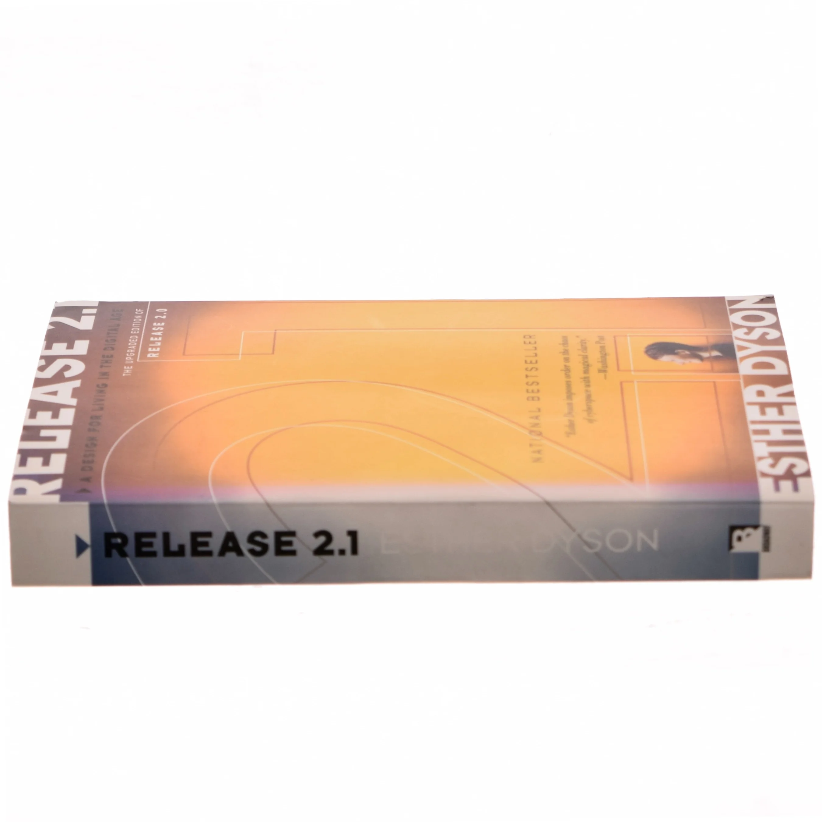 Release 2.1 : a design for living in the digital age af Esther Dyson (1951-) (Bog)