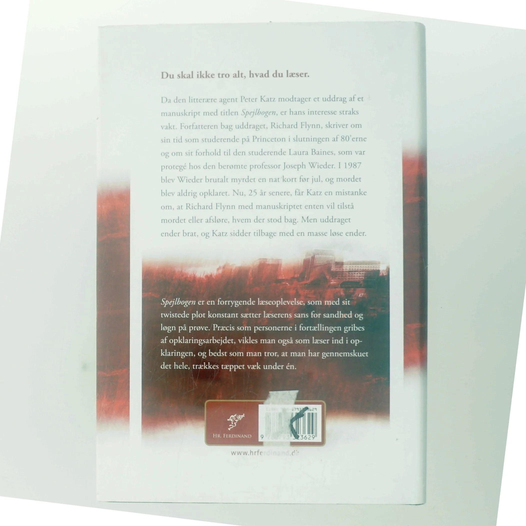 Spejlbogen af E.O. Chirovici (Bog)