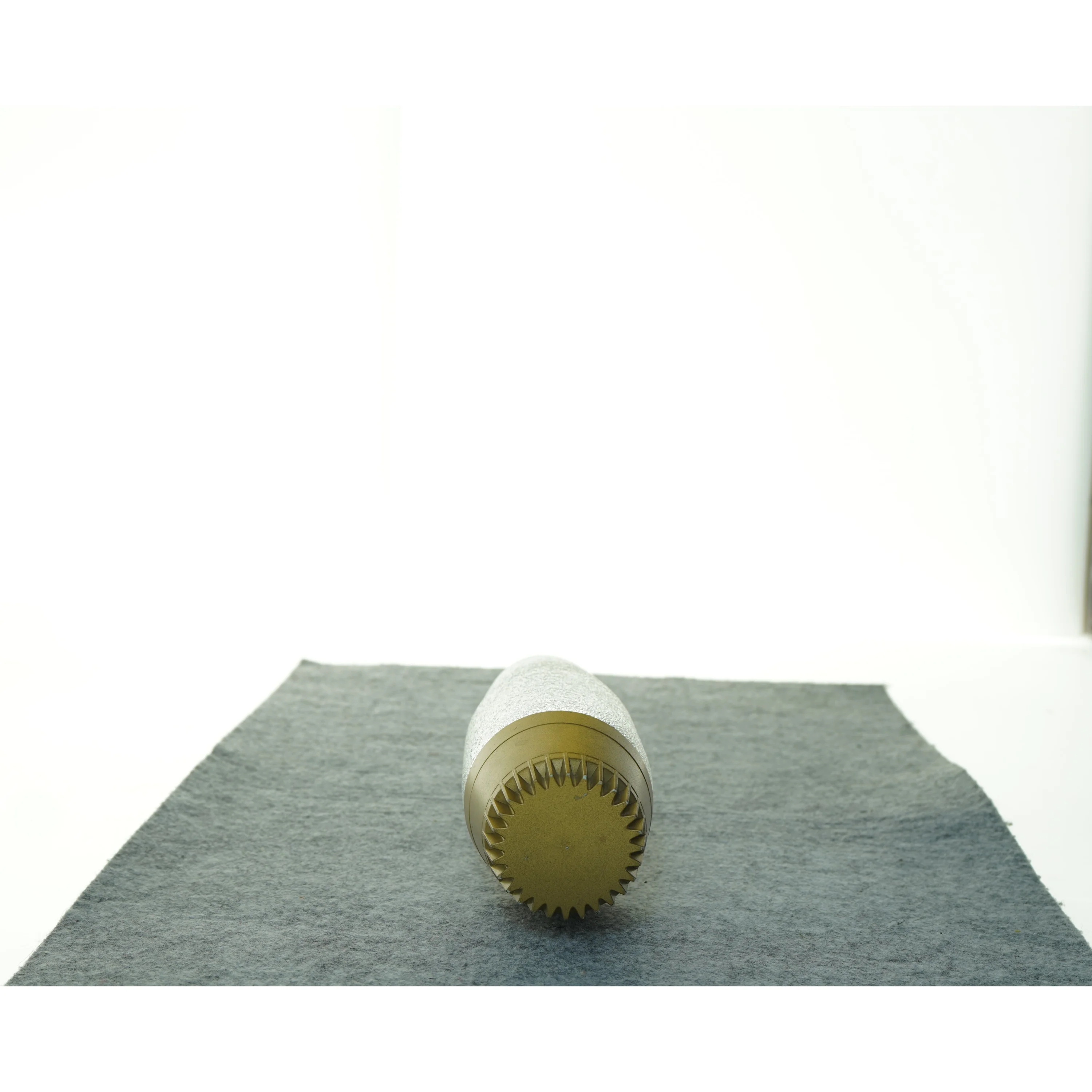 Amerikansk Cocktail Shaker fra 1950'erne Glas og messing flaske (str. 23 x 7 cm)