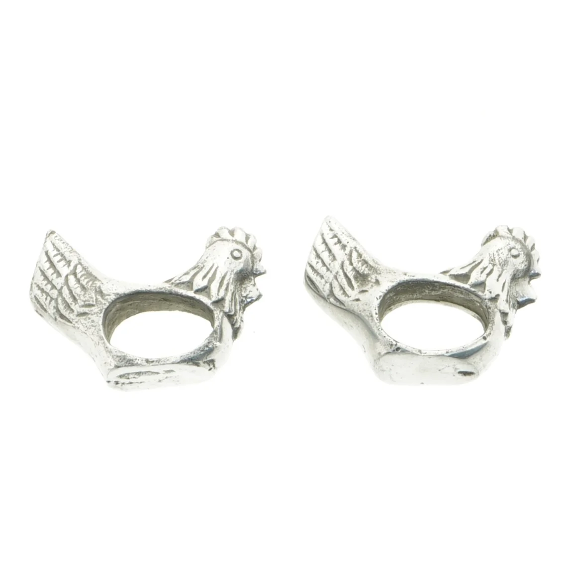 Sølvfarvede Hønse servietringe med høne figurer (str. 7 x 4 x 3 cm)