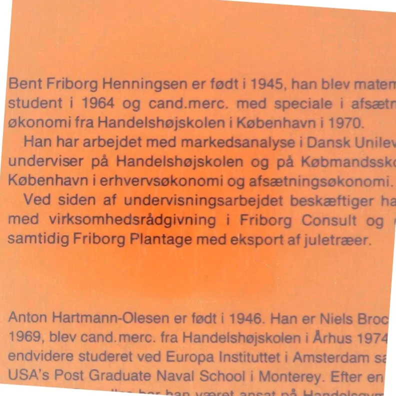 Virksomhedens markedstilpasning og markedskommunikation af Bent Friborg Henningsen (Bog)