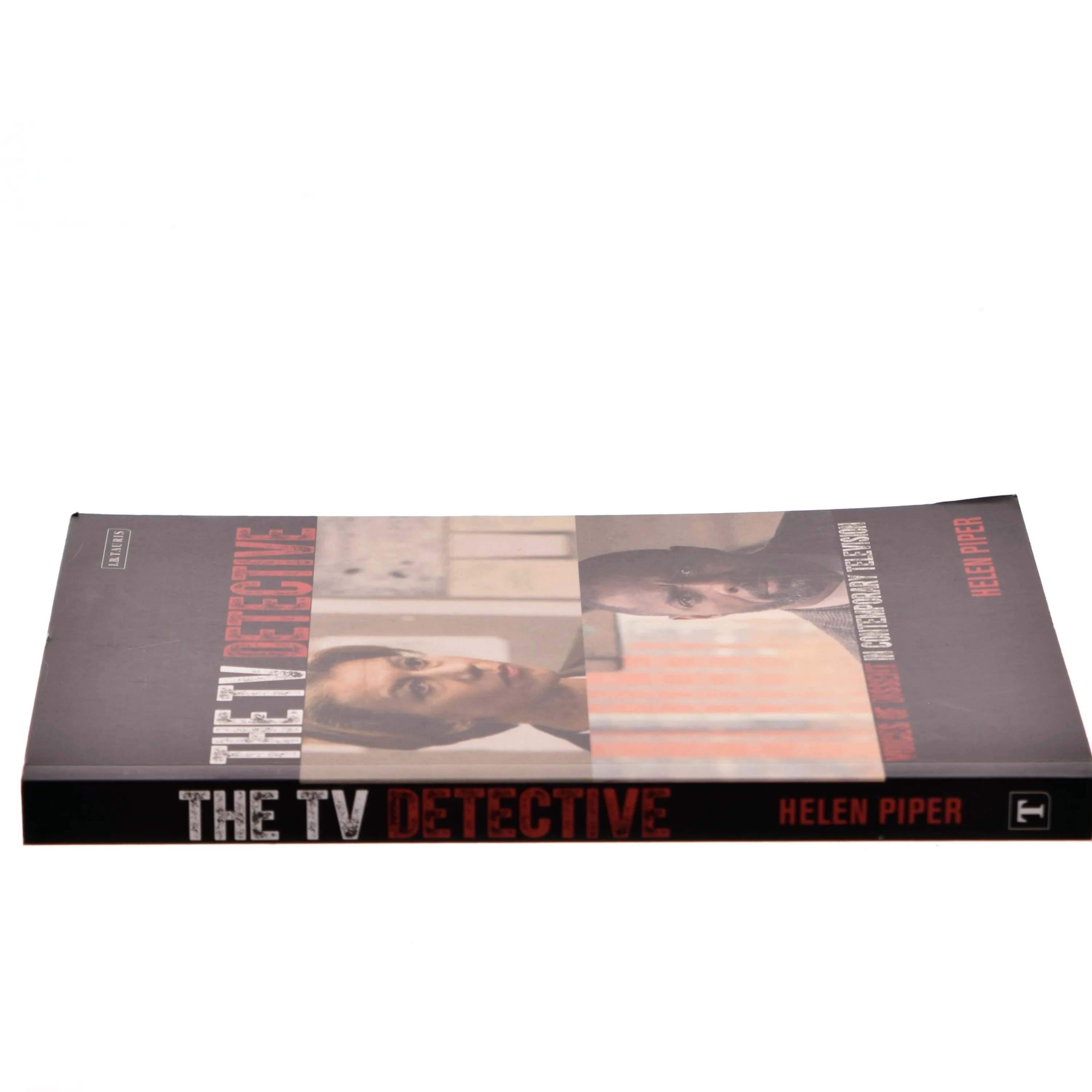 The TV detective : voices of dissent in contemporary television af Helen Piper (Bog)