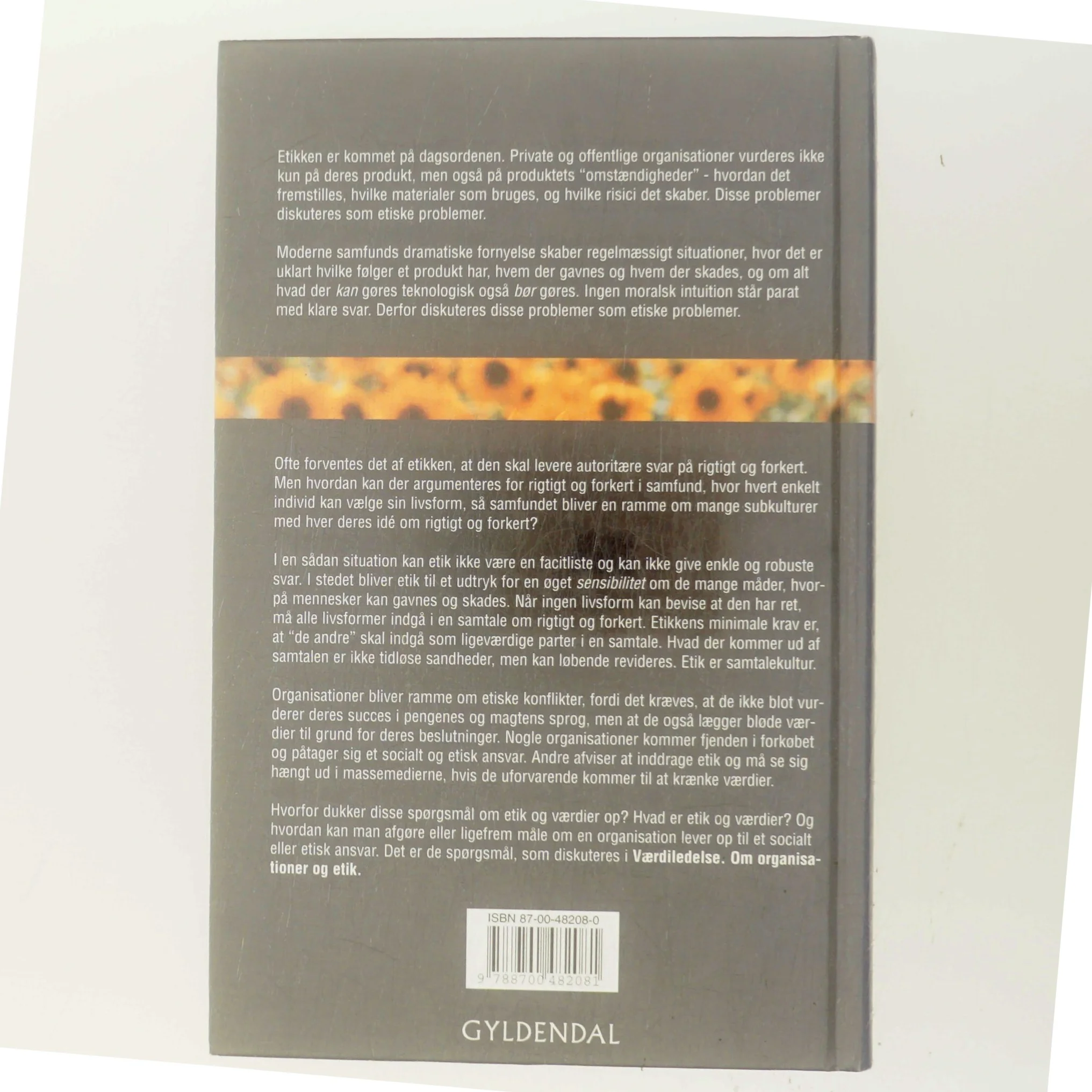 Værdiledelse : om organisationer og etik af Ole Thyssen (Bog)