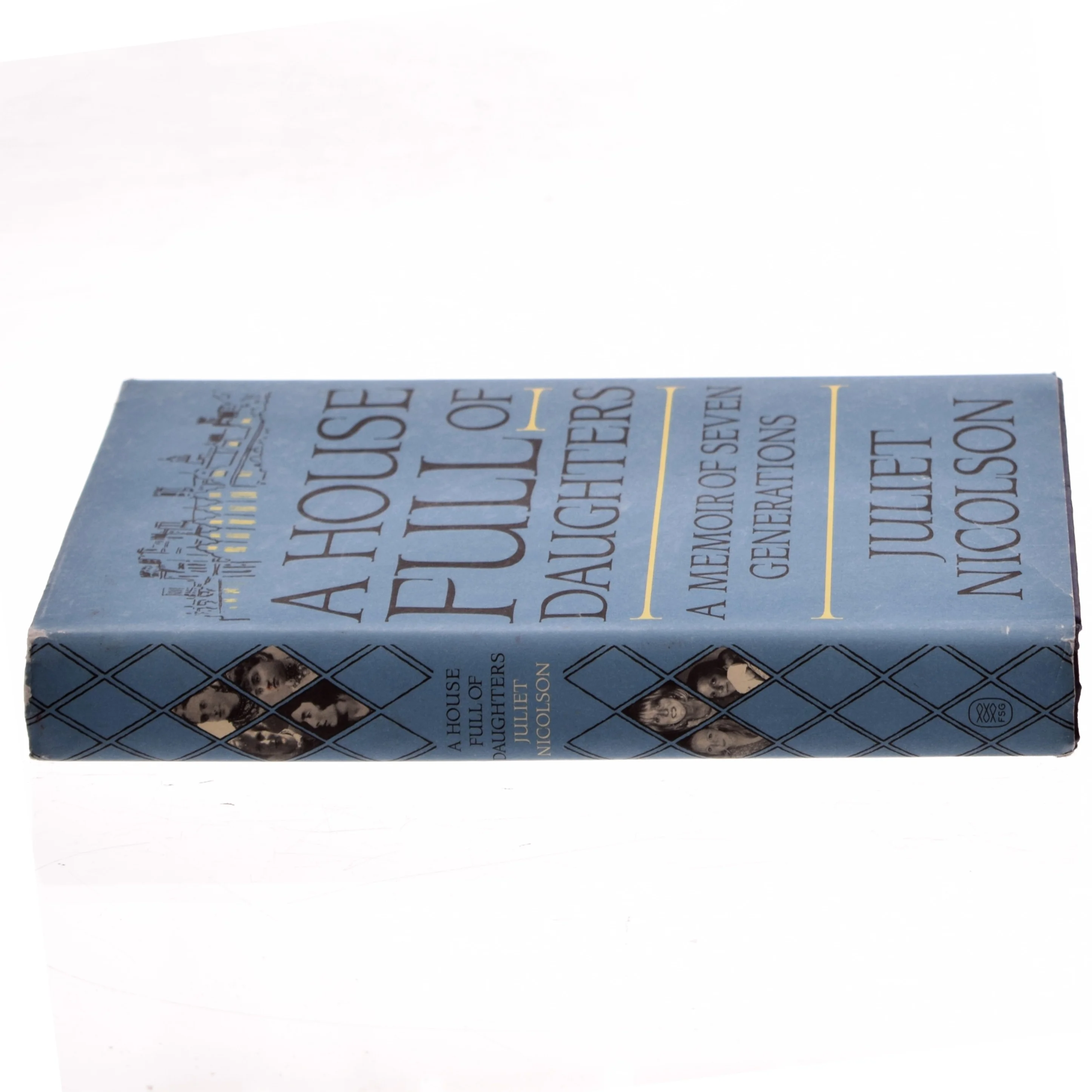 A House Full of Daughters af Juliet Nicolson (Bog)