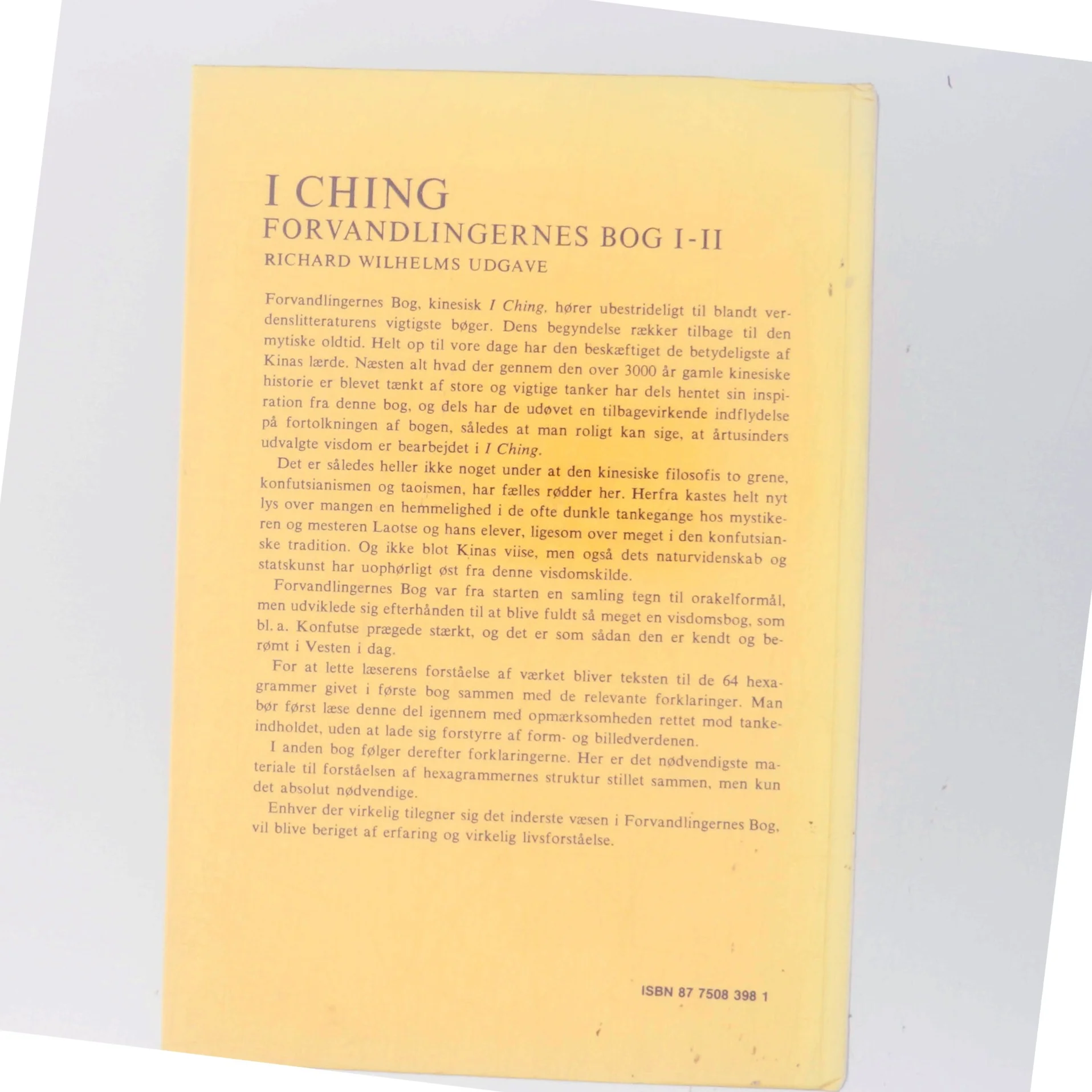 I Ching - Forvandlingernes Bog af Richard Wilhelm (Bog)