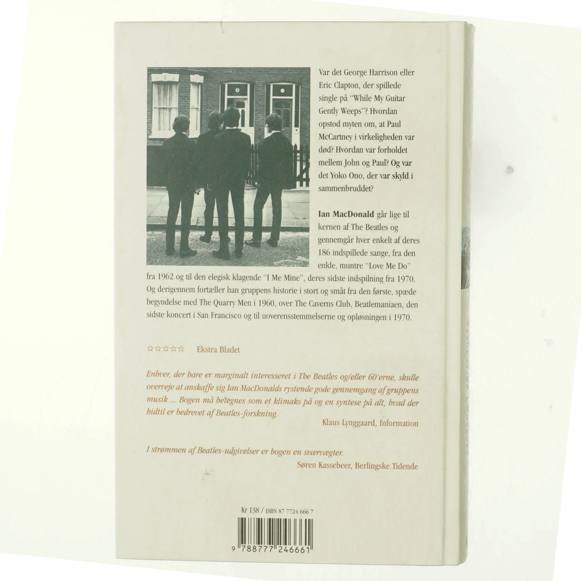 The Beatles : Revolution i hovedet : The Beatles' indspilninger og 60'erne af Ian MacDonald (f. 1948) (Bog)